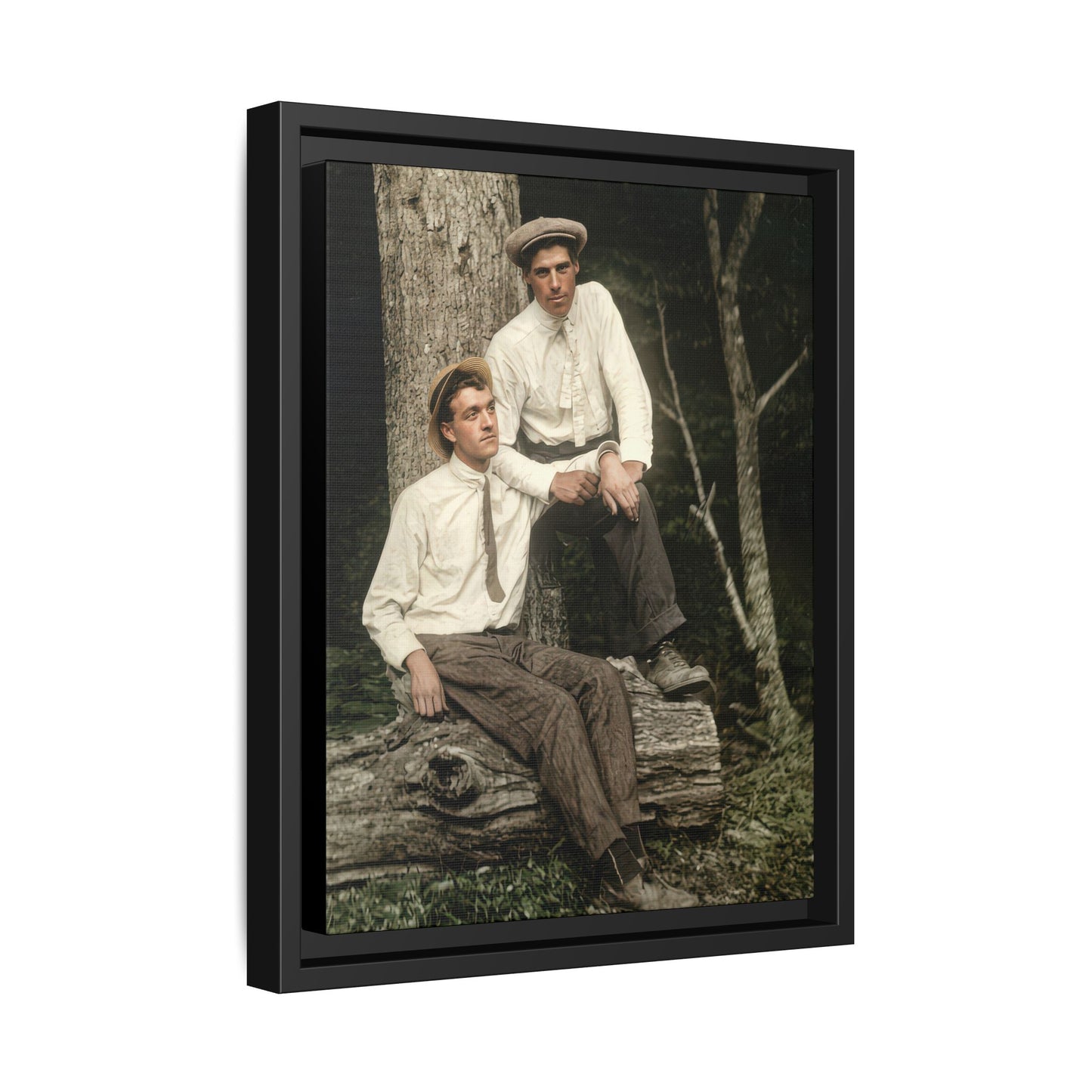 paire 140 | Framed Vintage Photo - Matte Canvas