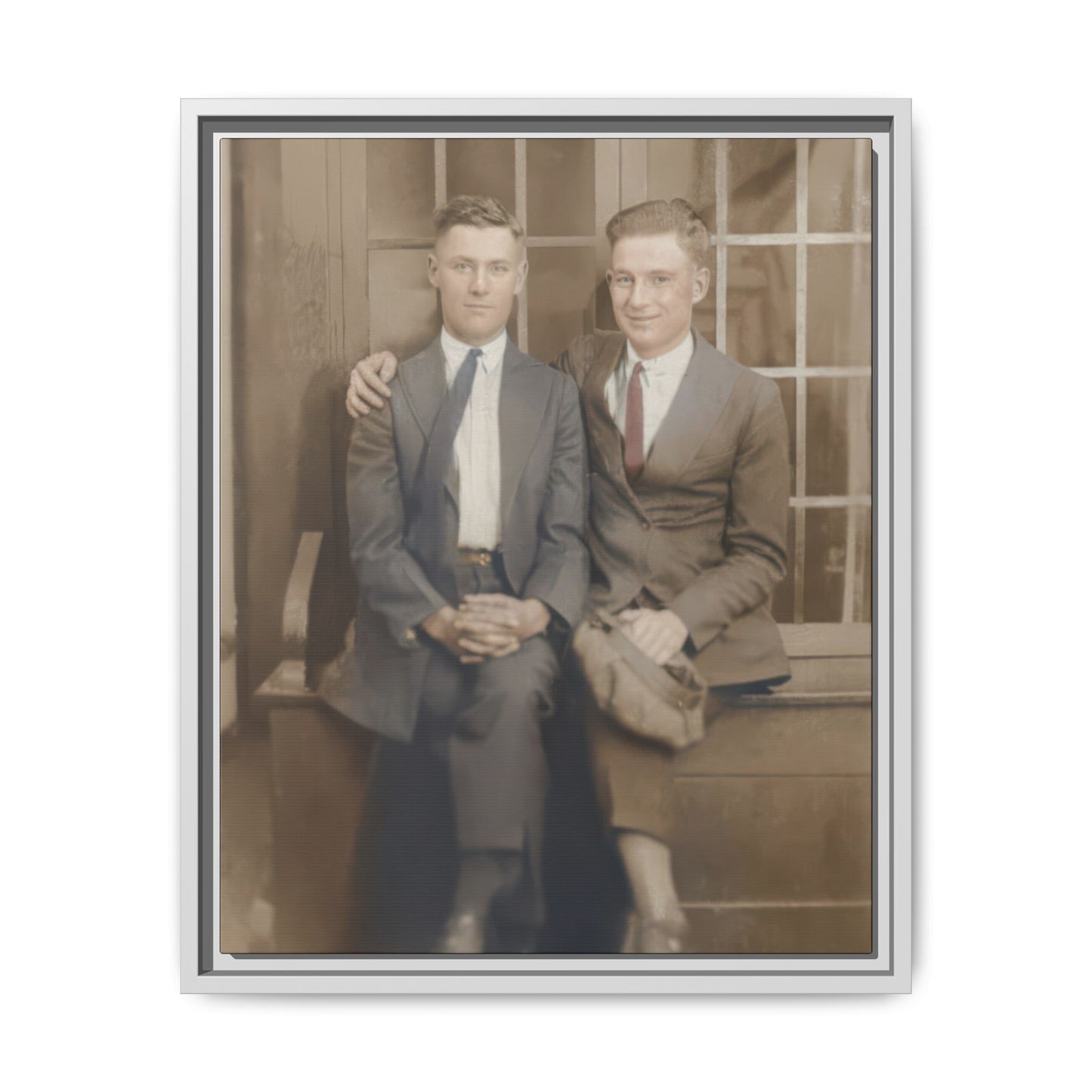 paire 105 | Framed Vintage Photo - Matte Canvas