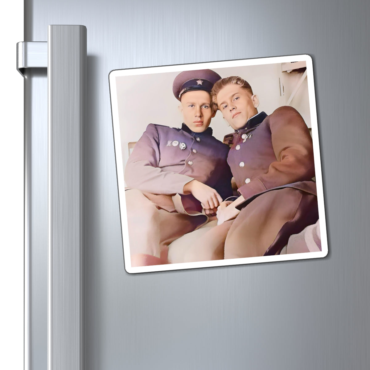 paire 007 | Magnets Soviet Gay Soldiers Solider Queer Bed Photo Uniform LGBTQ Gift Present