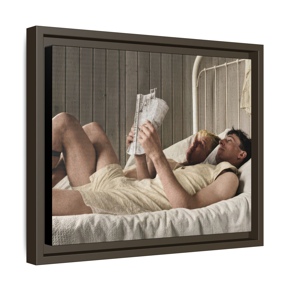 paire 160 | Framed Vintage Photo - Matte Canvas