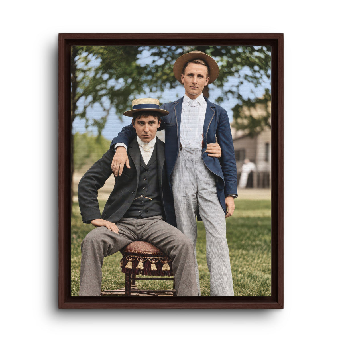 paire 167 | Framed Vintage Photo - Matte Canvas