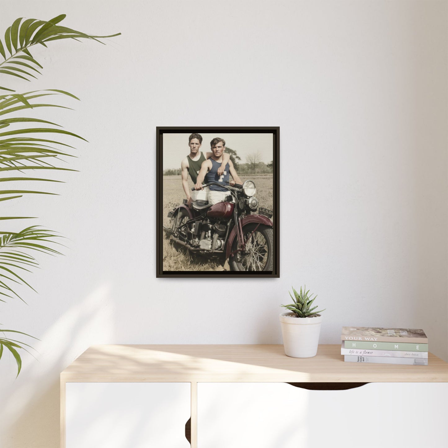 paire 055 | Framed Vintage Photo - Matte Canvas