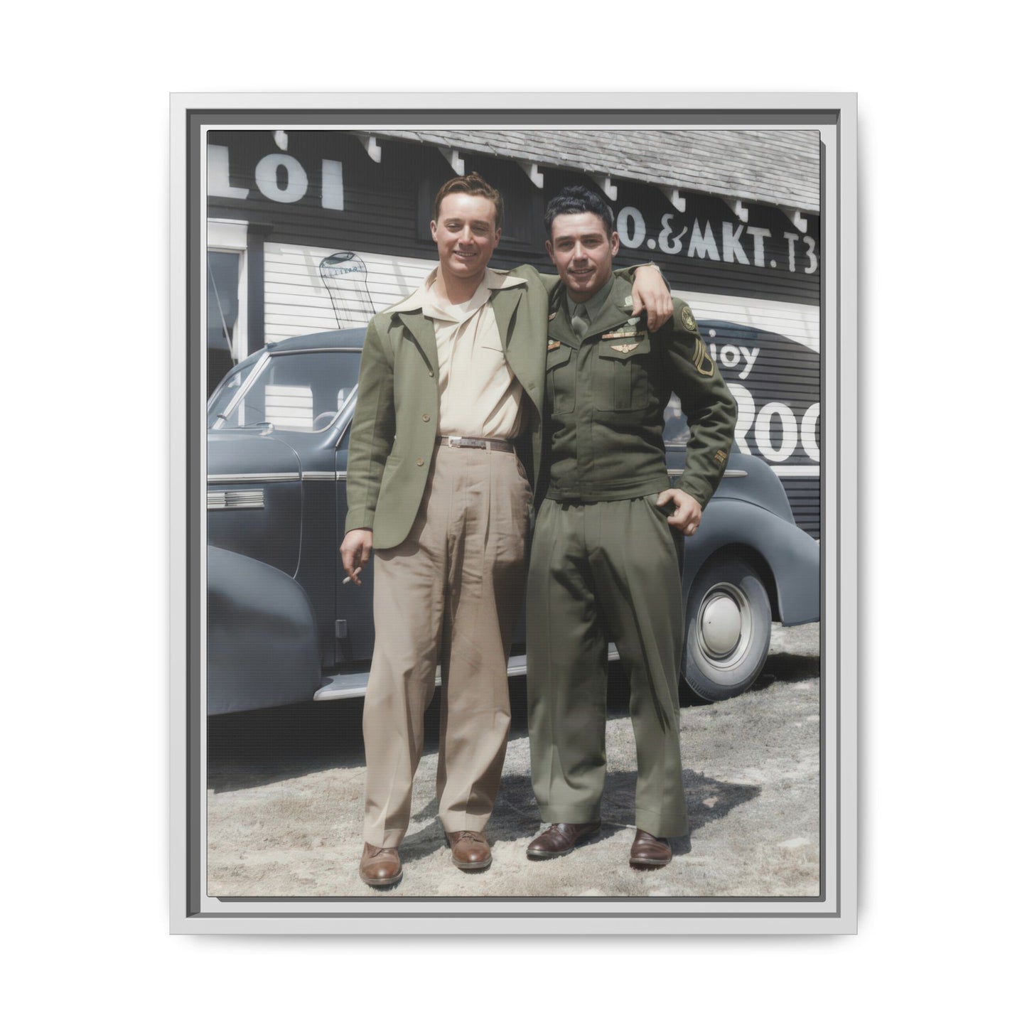 paire 058 | Framed Vintage Photo - Matte Canvas