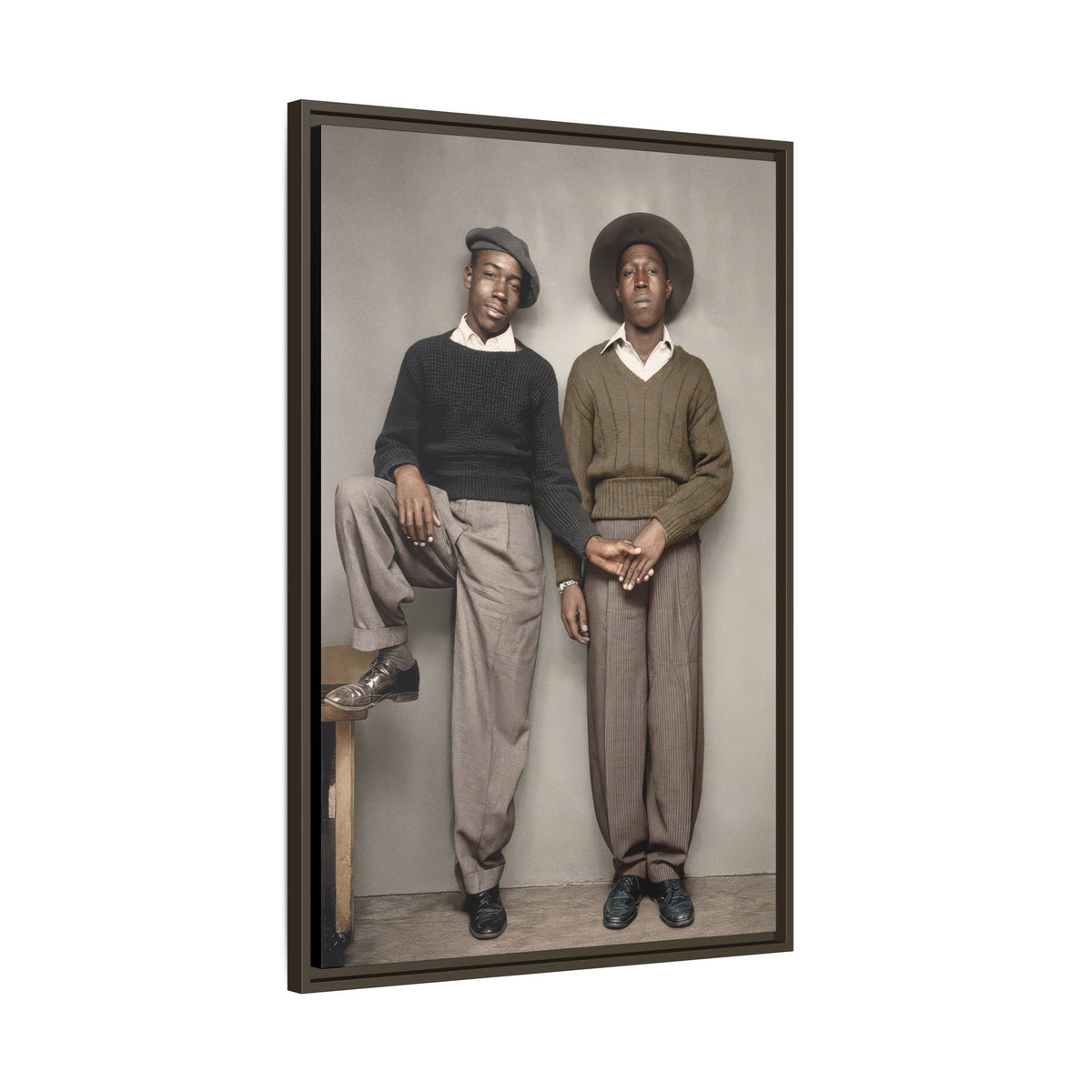 paire 161 | Framed Vintage Photo - Matte Canvas