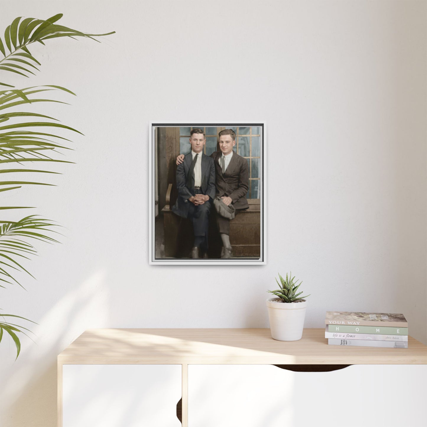 paire 105 | Framed Vintage Photo - Matte Canvas