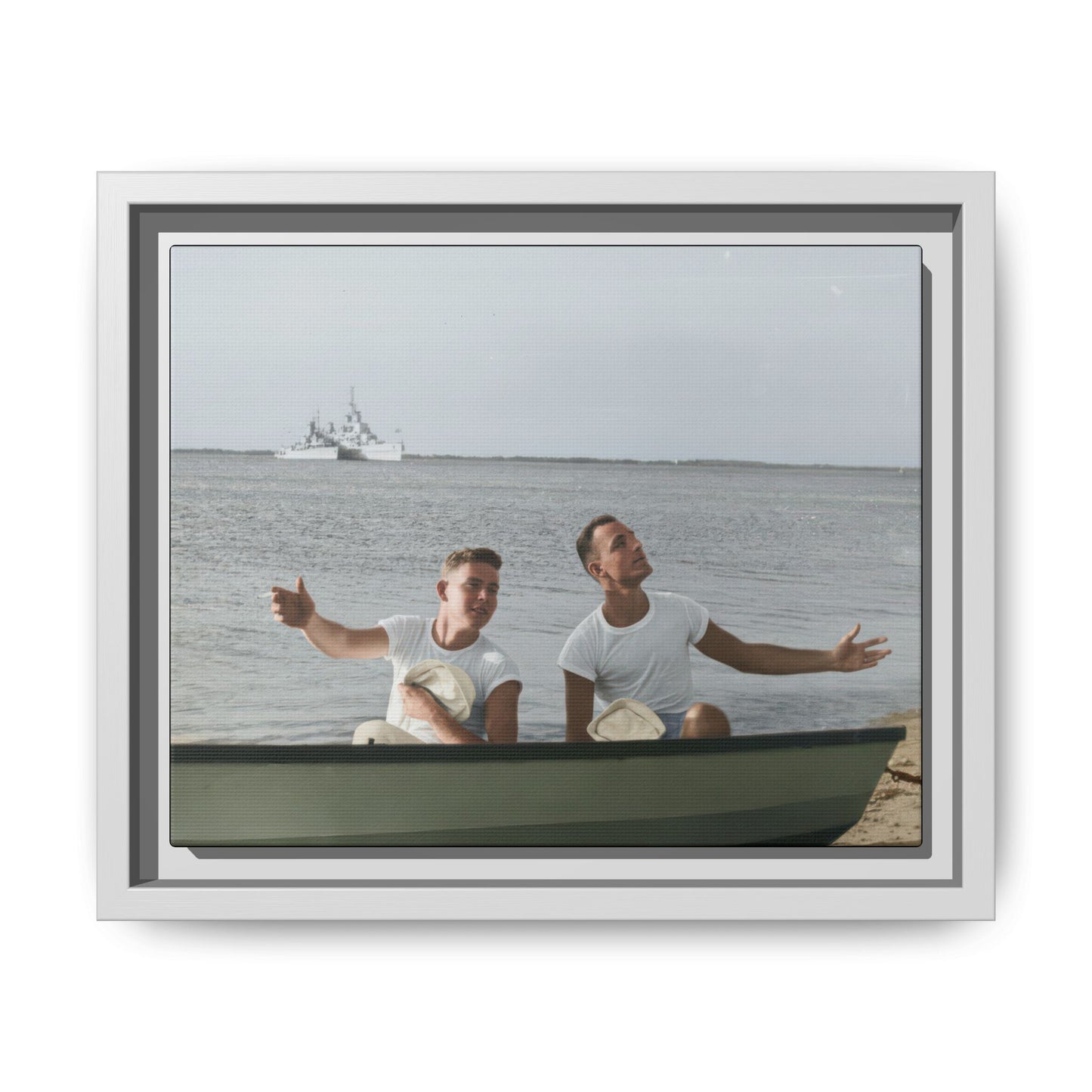 paire 099 | Framed Vintage Photo - Matte Canvas