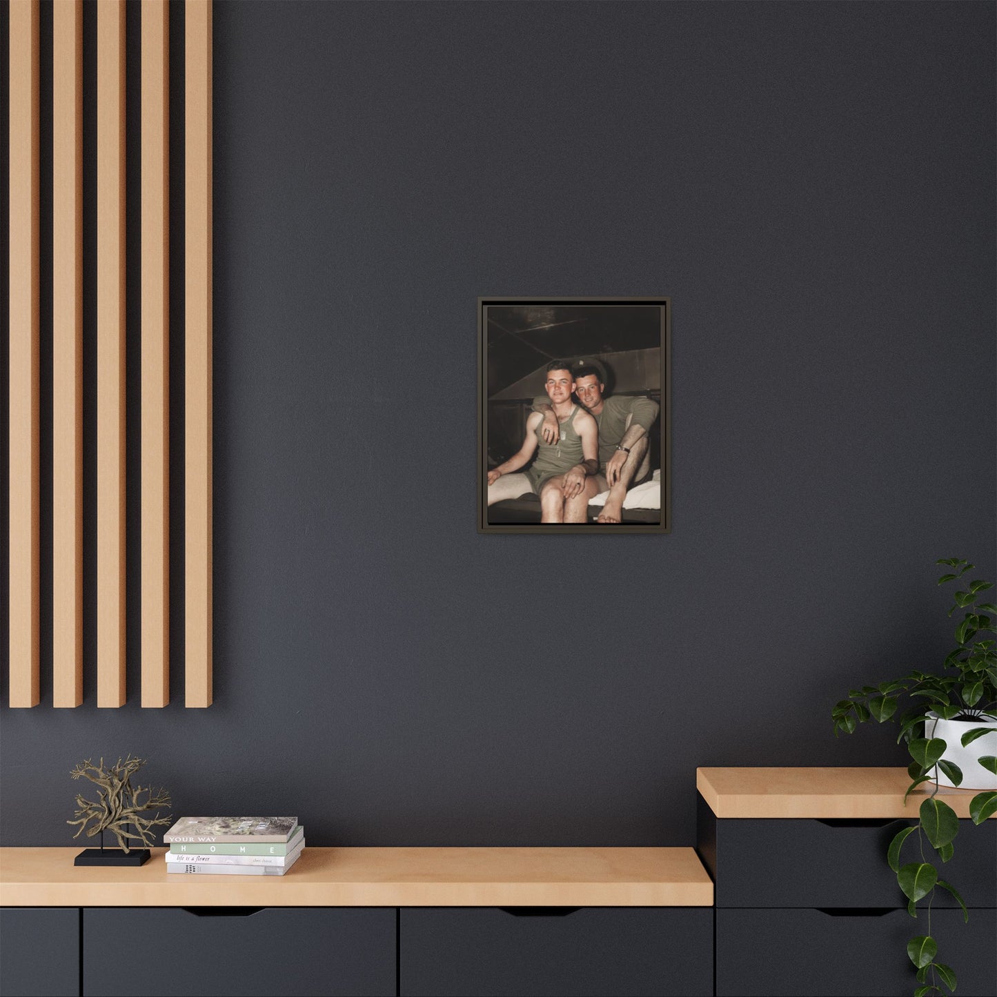 paire 040 | Framed Vintage Photo - Matte Canvas