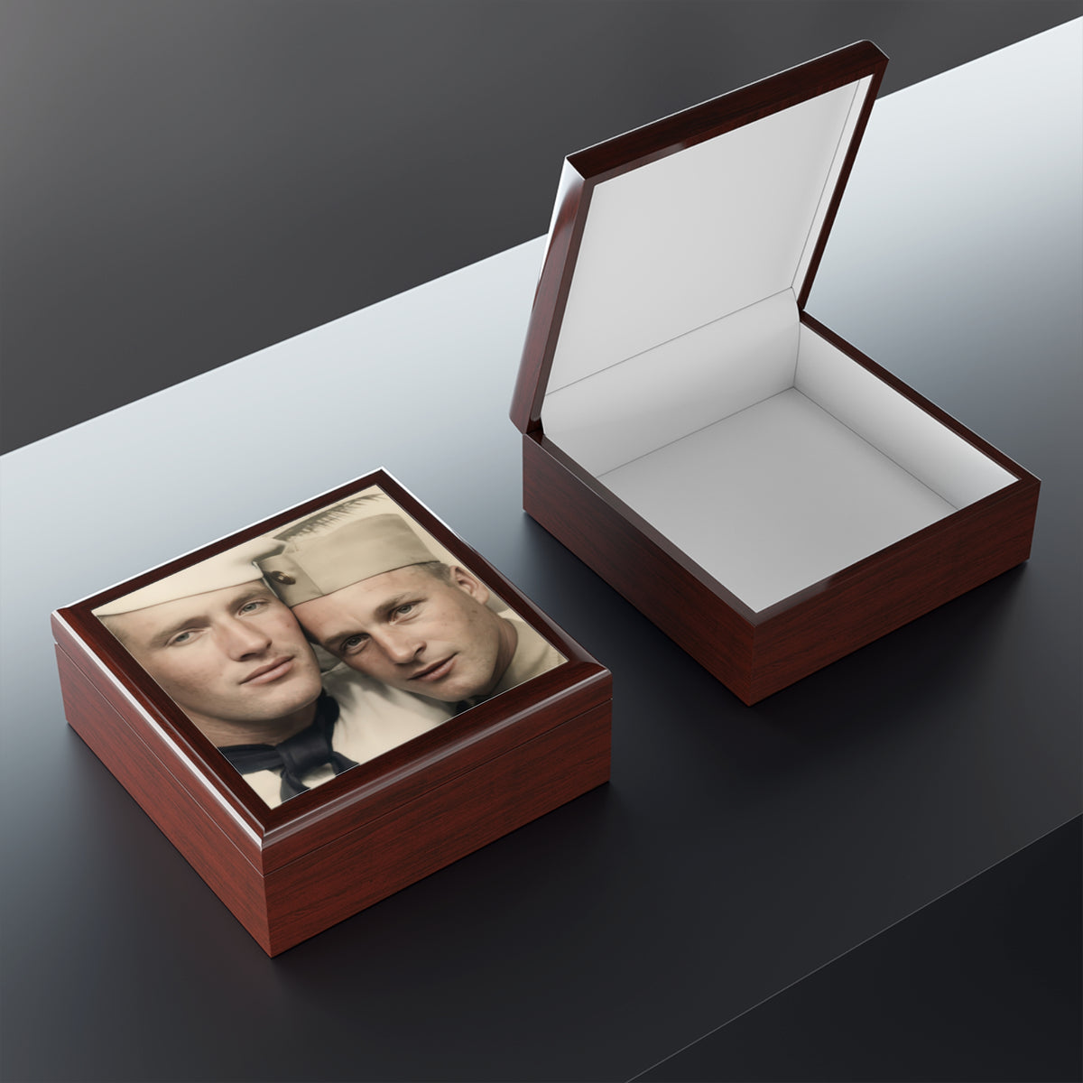 Paire 042 | Photobooth Series | Wherever You Are  Keepsake Box