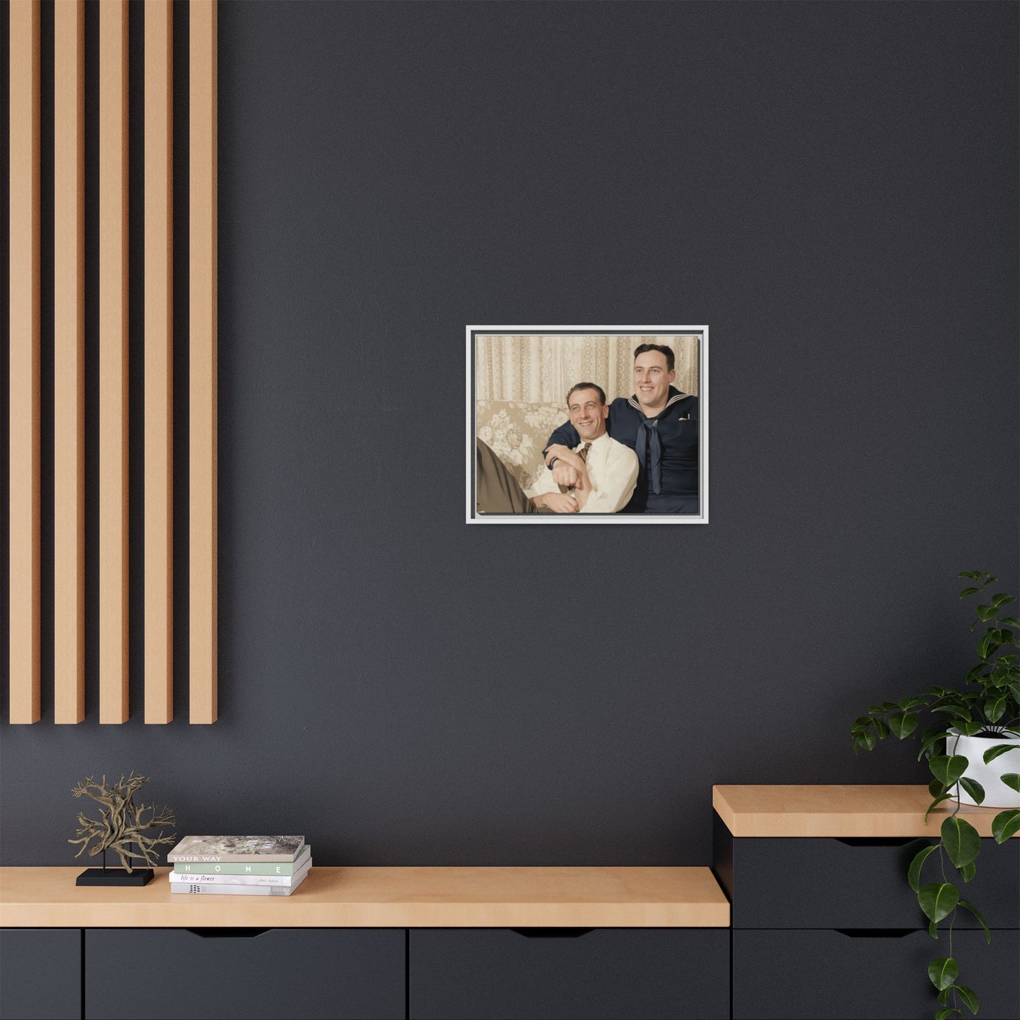 paire 108 | Framed Vintage Photo - Matte Canvas