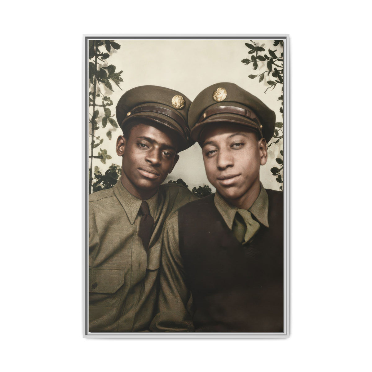 paire 152 | Framed Vintage Photo - Matte Canvas