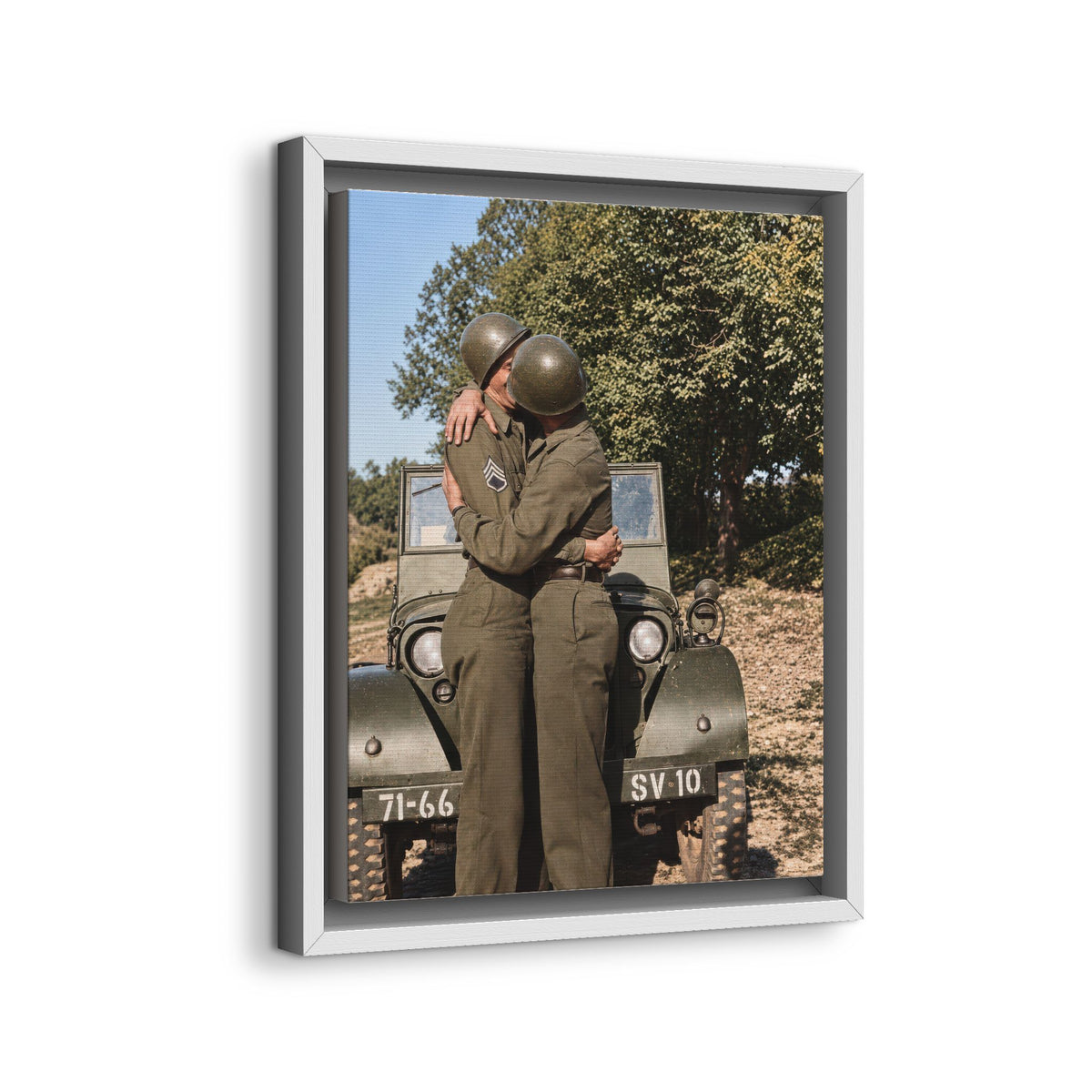 paire 065 | Framed Vintage Photo - Matte Canvas