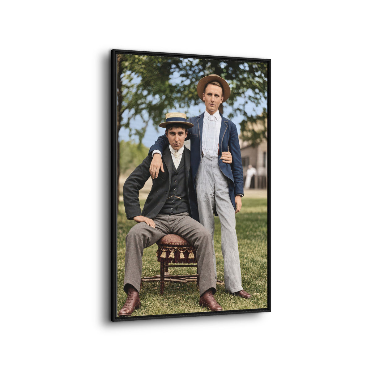 paire 167 | Framed Vintage Photo - Matte Canvas