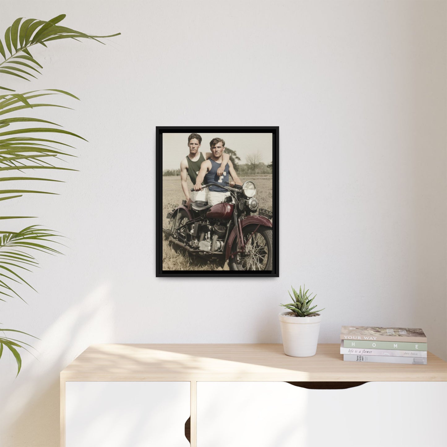 paire 055 | Framed Vintage Photo - Matte Canvas