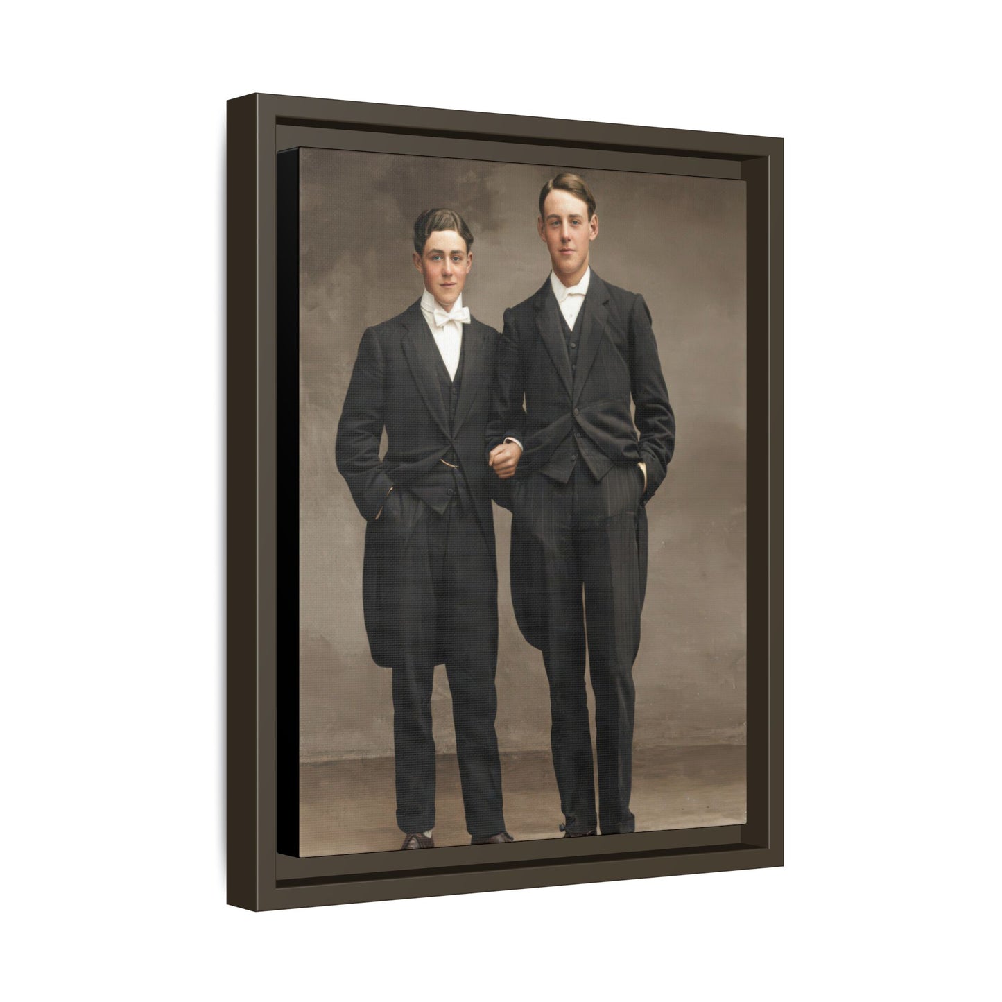 paire 131 | Framed Vintage Photo - Matte Canvas