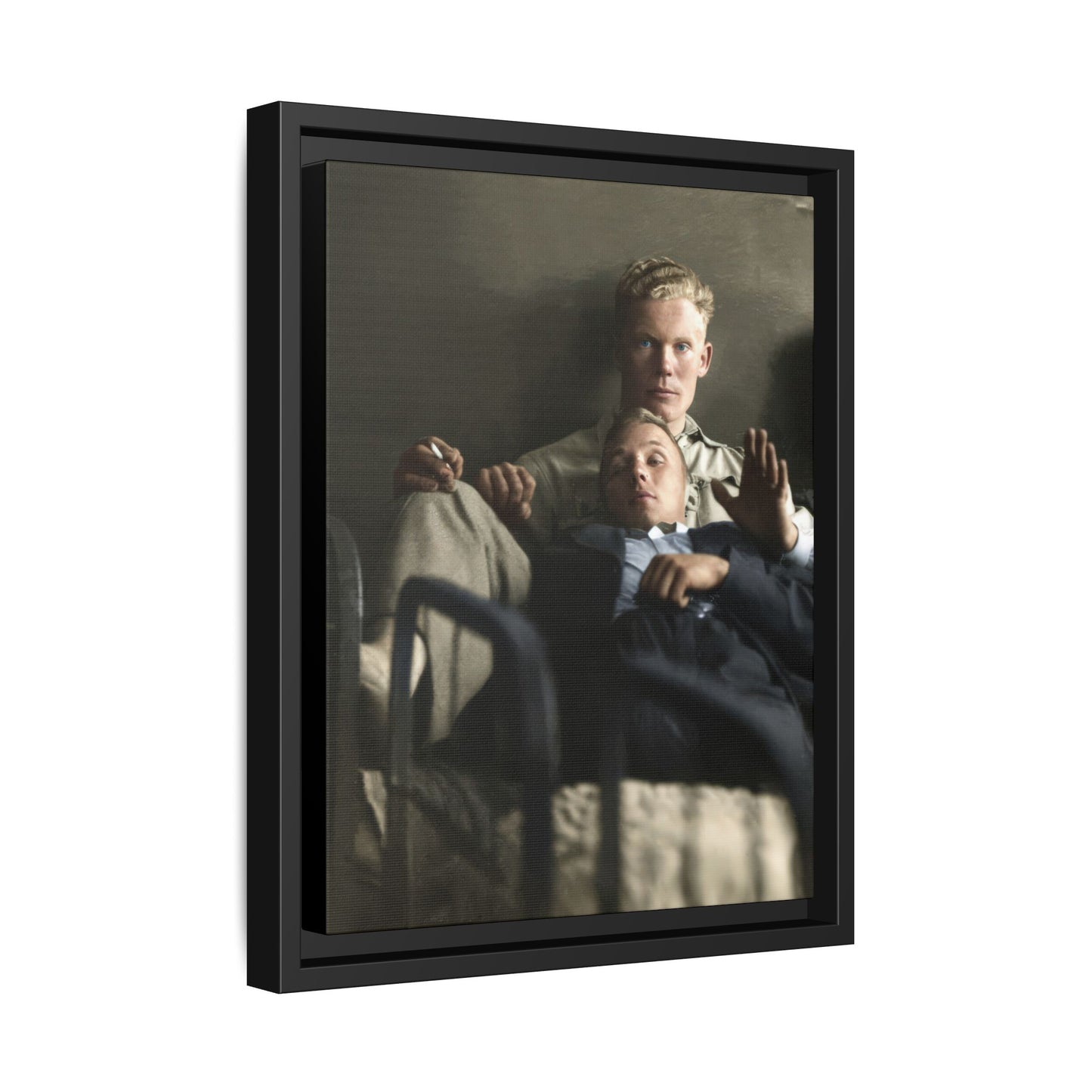 paire 046 | Framed Vintage Photo - Matte Canvas