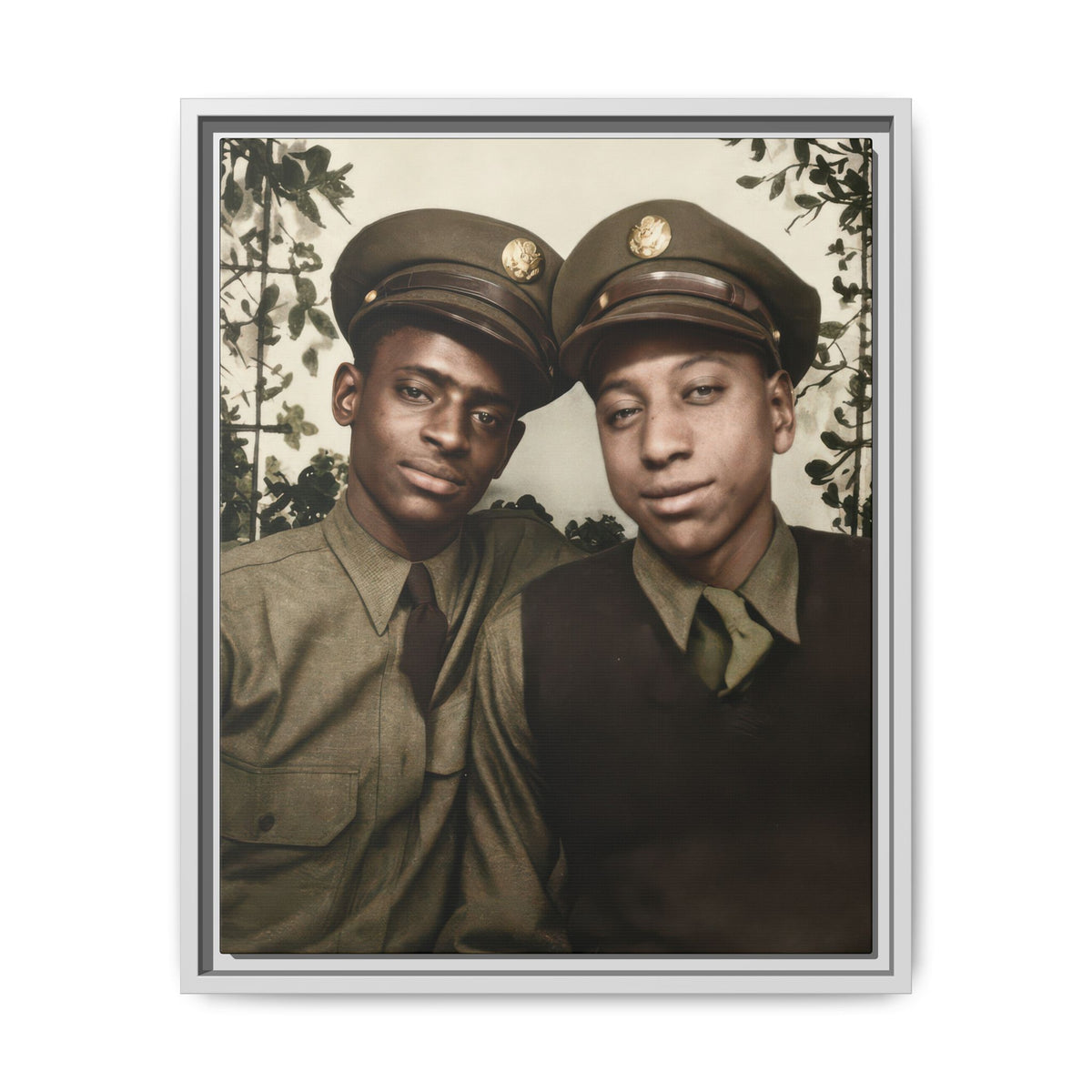 paire 152 | Framed Vintage Photo - Matte Canvas