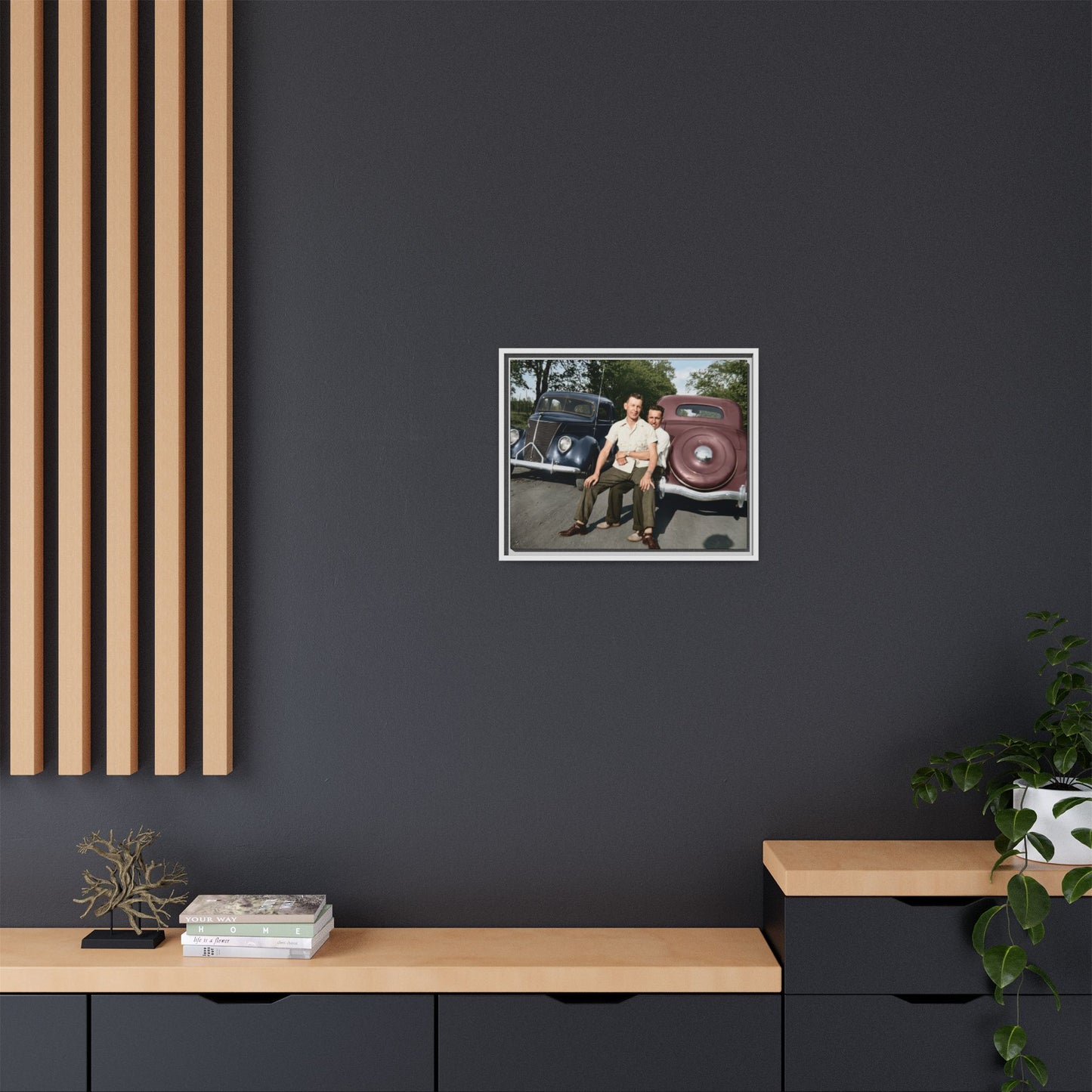 paire 145 | Framed Vintage Photo - Matte Canvas