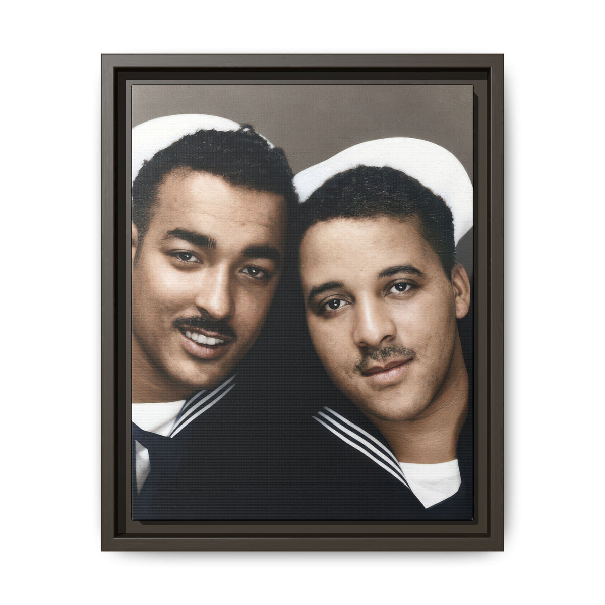paire 157 | Framed Vintage Photo - Matte Canvas