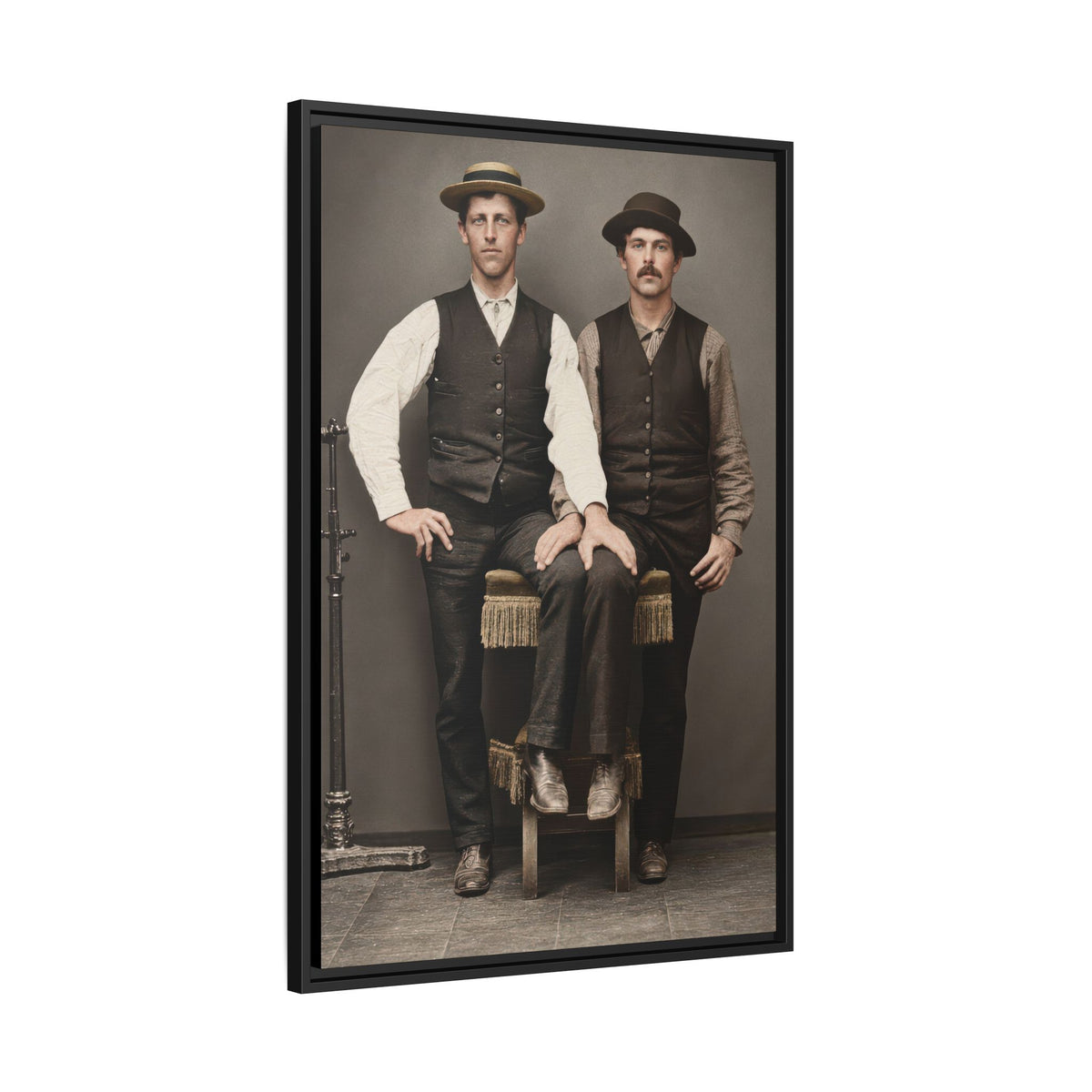 paire 163 | Framed Vintage Photo - Matte Canvas