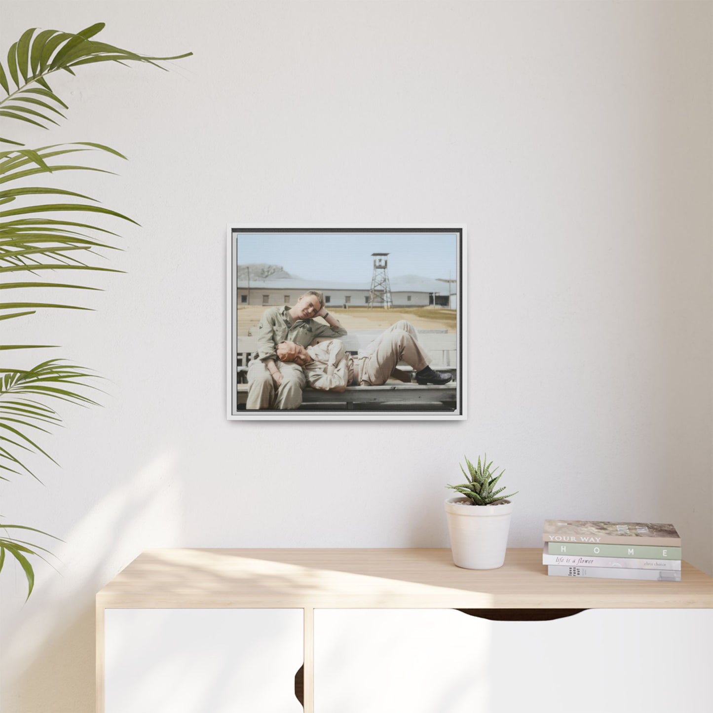 paire 096 | Framed Vintage Photo - Matte Canvas