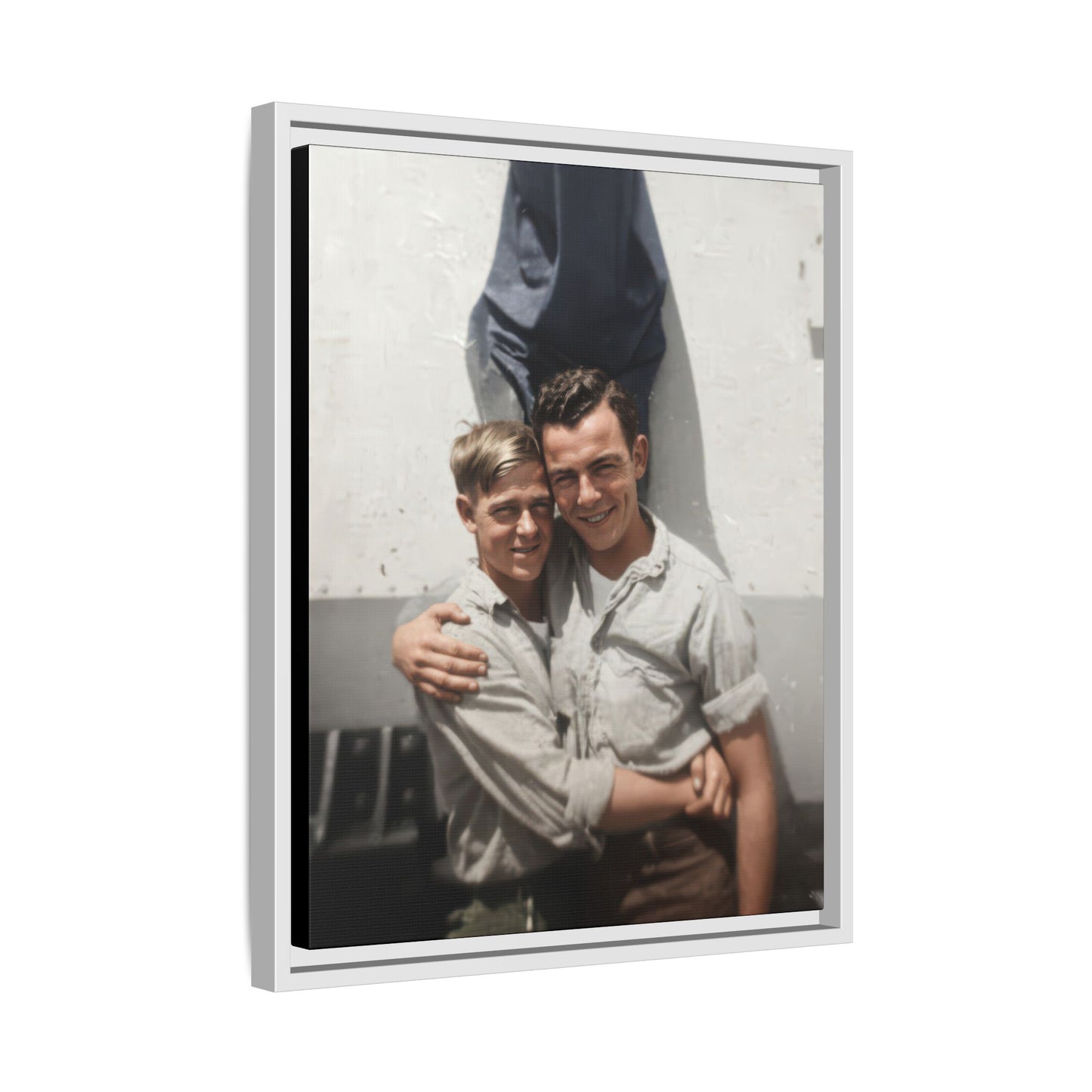 paire 136 | Framed Vintage Photo - Matte Canvas
