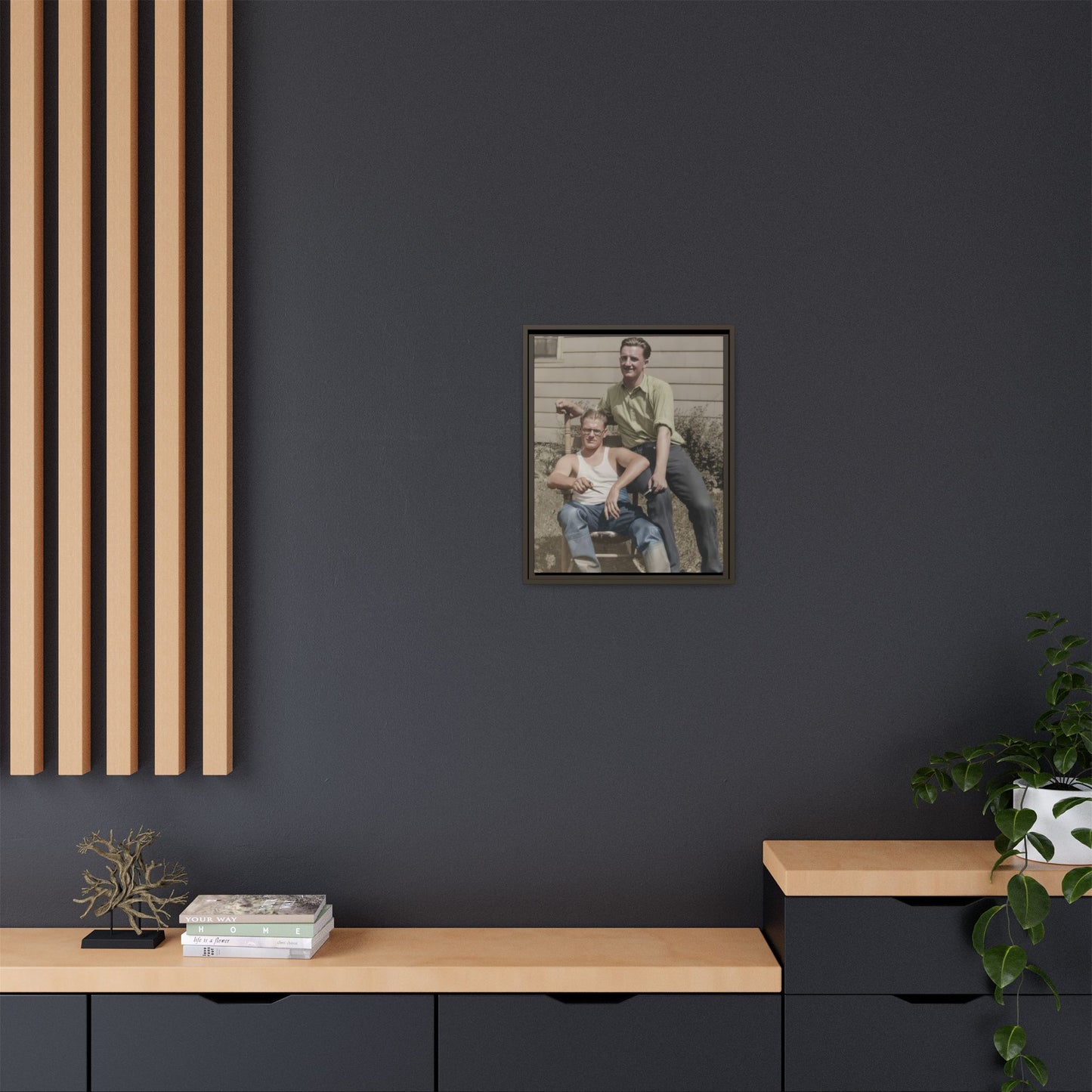 paire 064 | Framed Vintage Photo - Matte Canvas