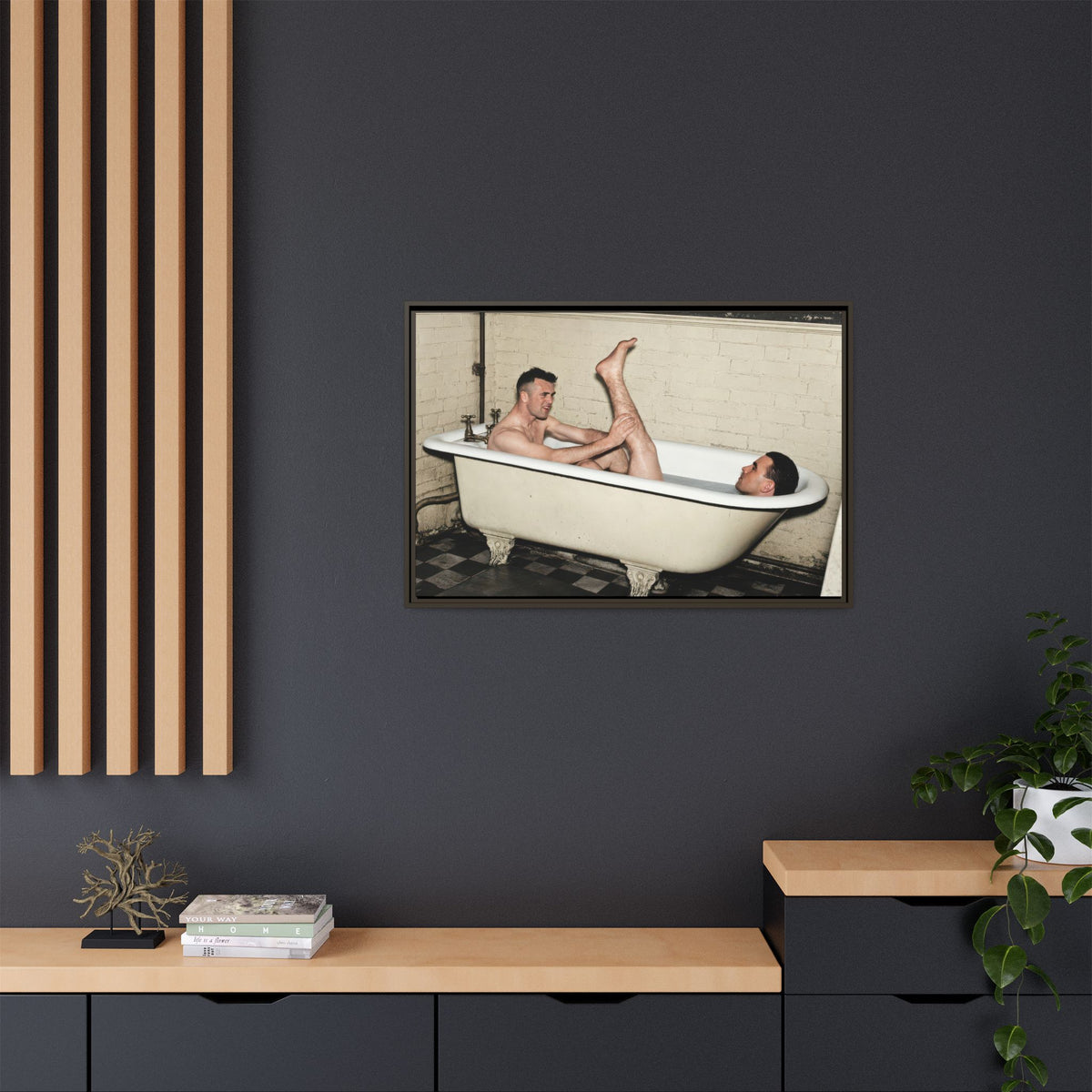 paire 162 | Framed Vintage Photo - Matte Canvas