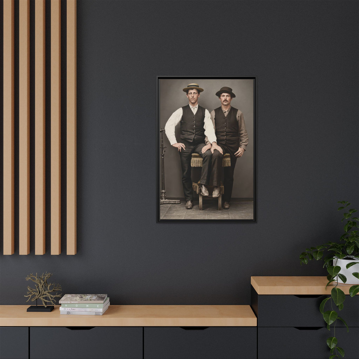 paire 163 | Framed Vintage Photo - Matte Canvas