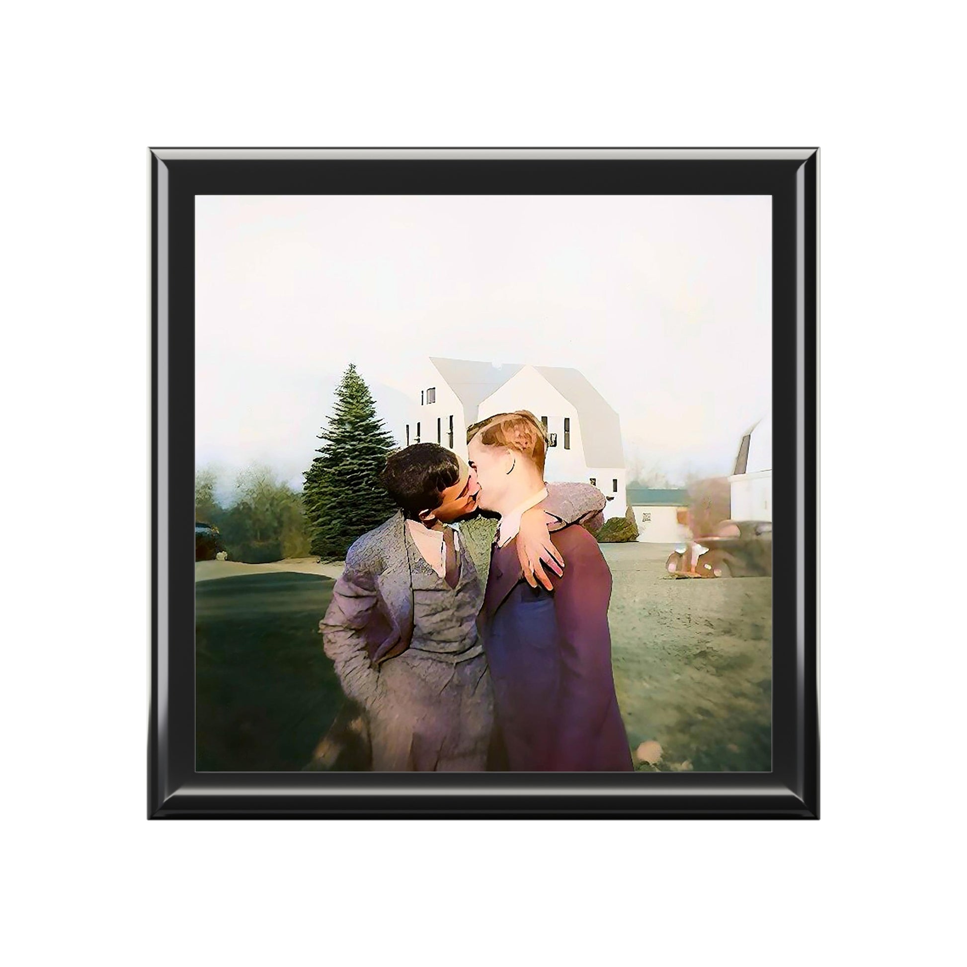 paire 005 | Keepsake Box Vintage Gay Couple Queer Farm Old Photo Dad Uncle Gift Kiss LGBTQ Old Car