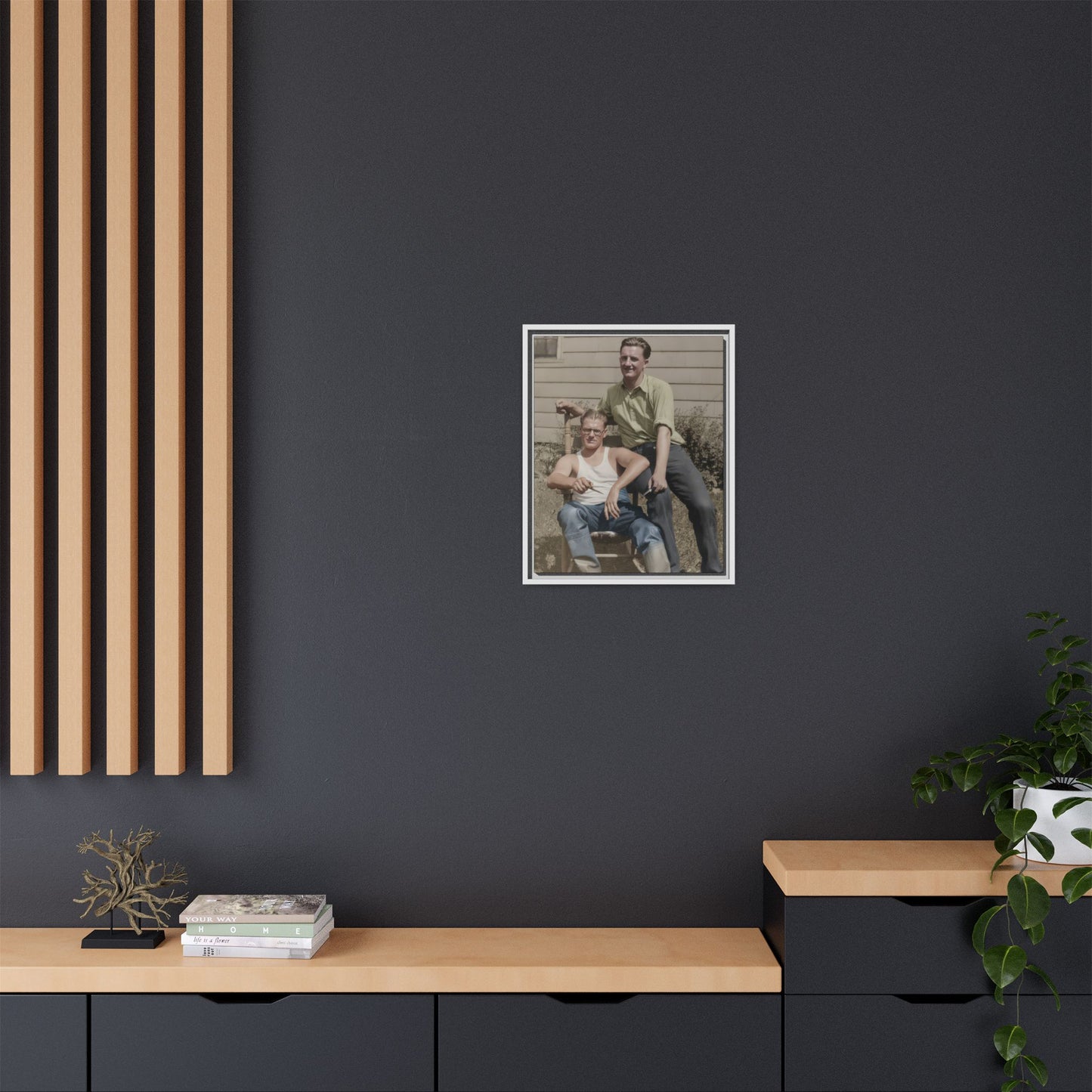 paire 064 | Framed Vintage Photo - Matte Canvas