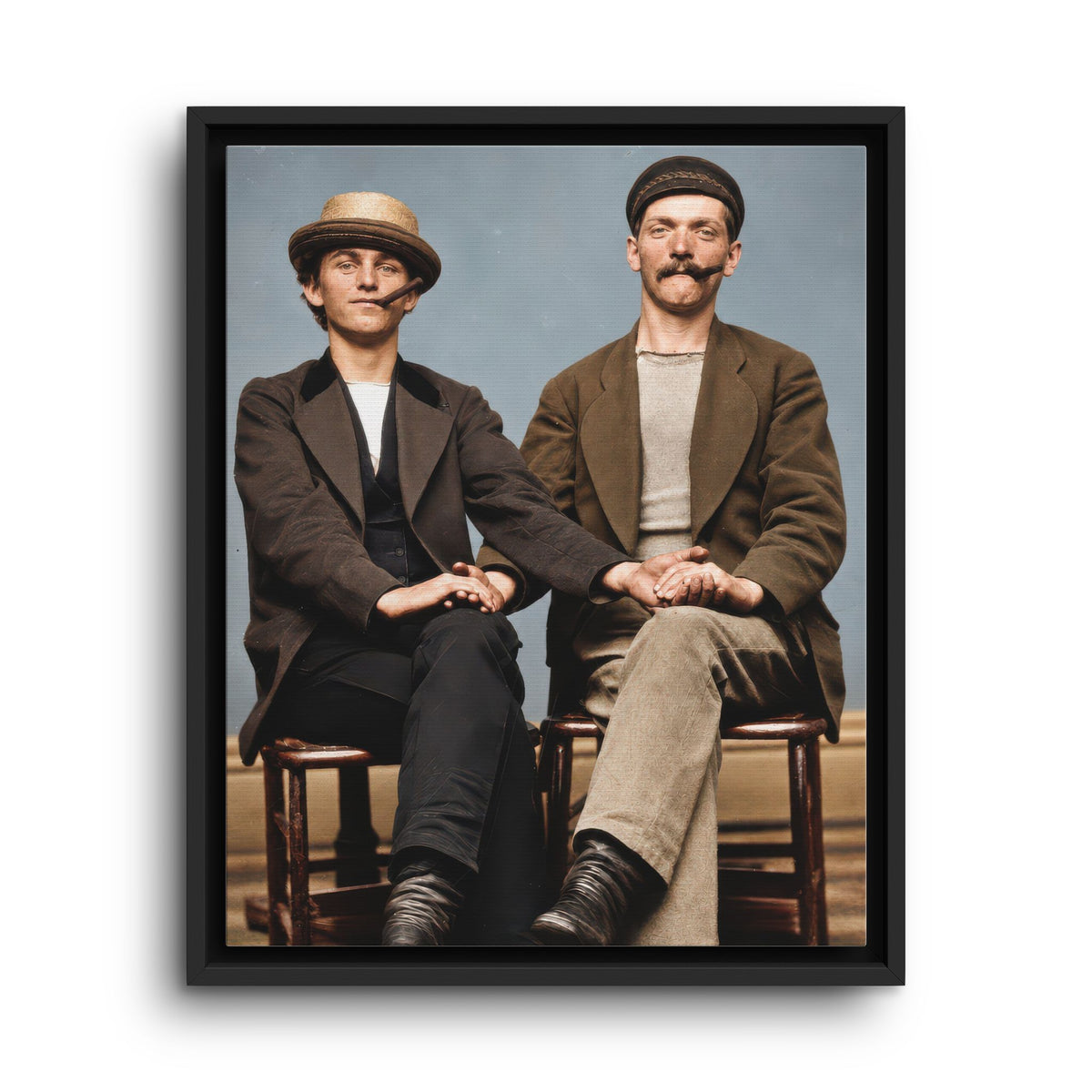 paire 170 | Framed Vintage Photo - Matte Canvas