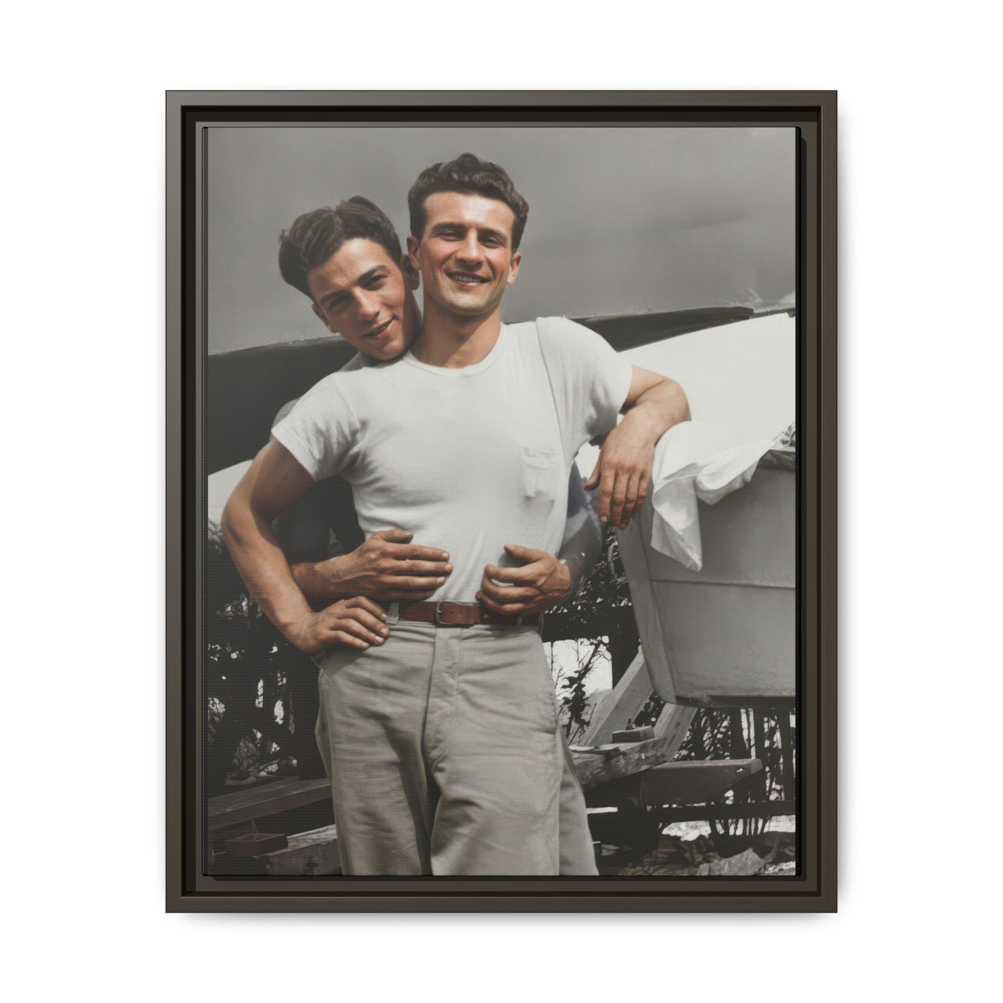 paire 150 | Framed Vintage Photo - Matte Canvas
