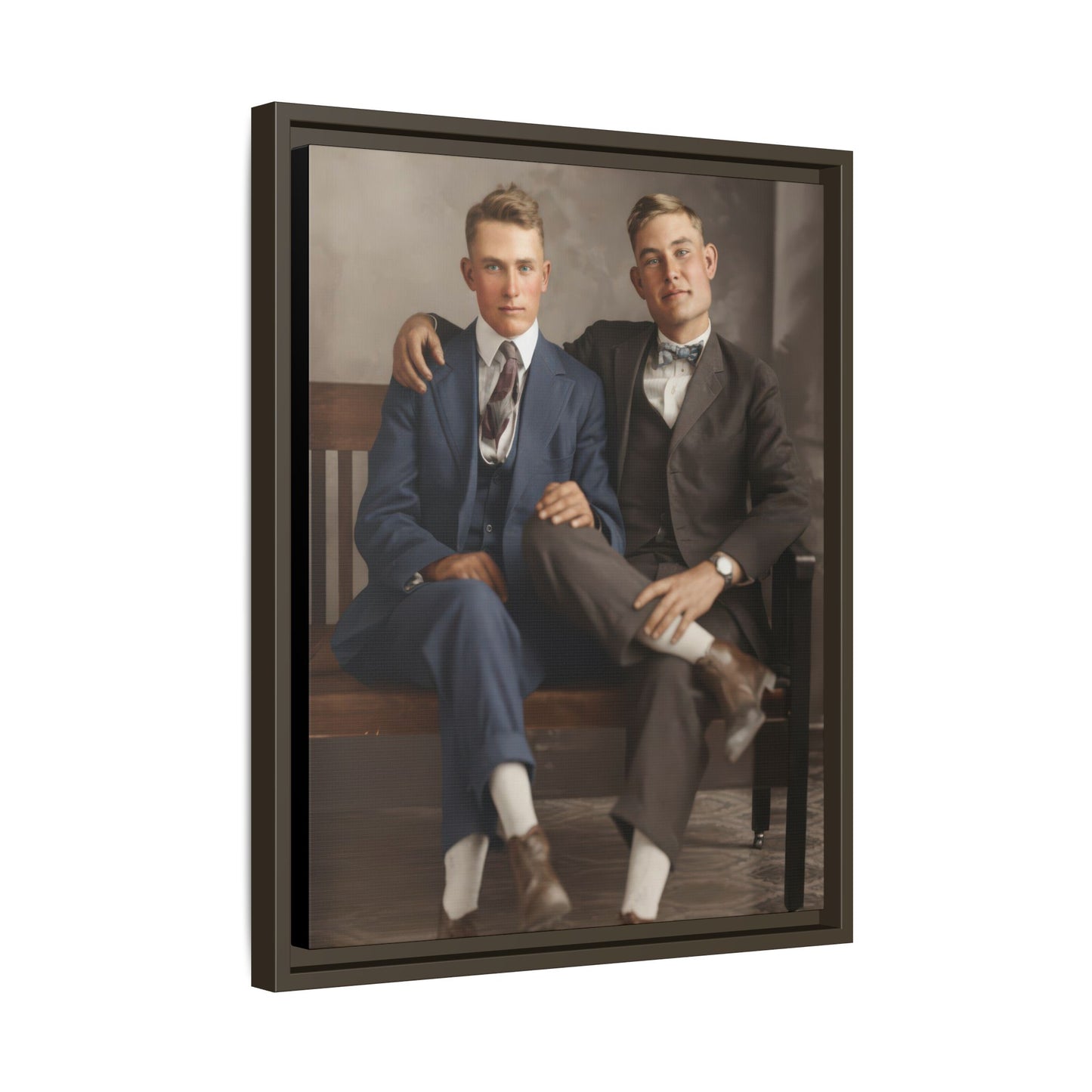 paire 128 | Framed Vintage Photo - Matte Canvas