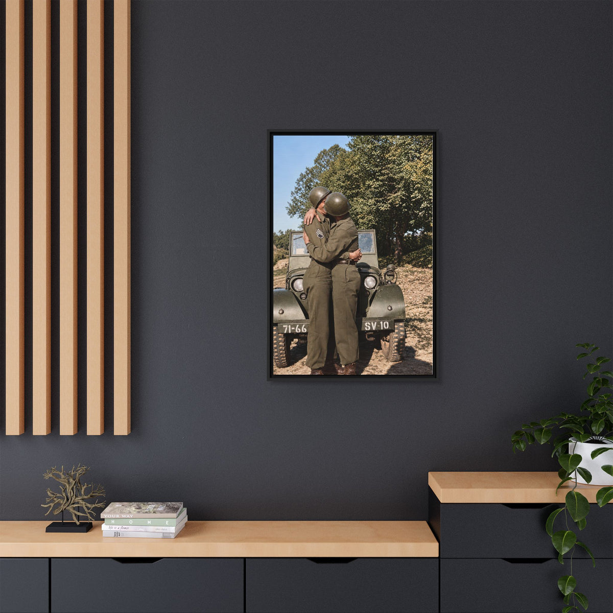 paire 065 | Framed Vintage Photo - Matte Canvas