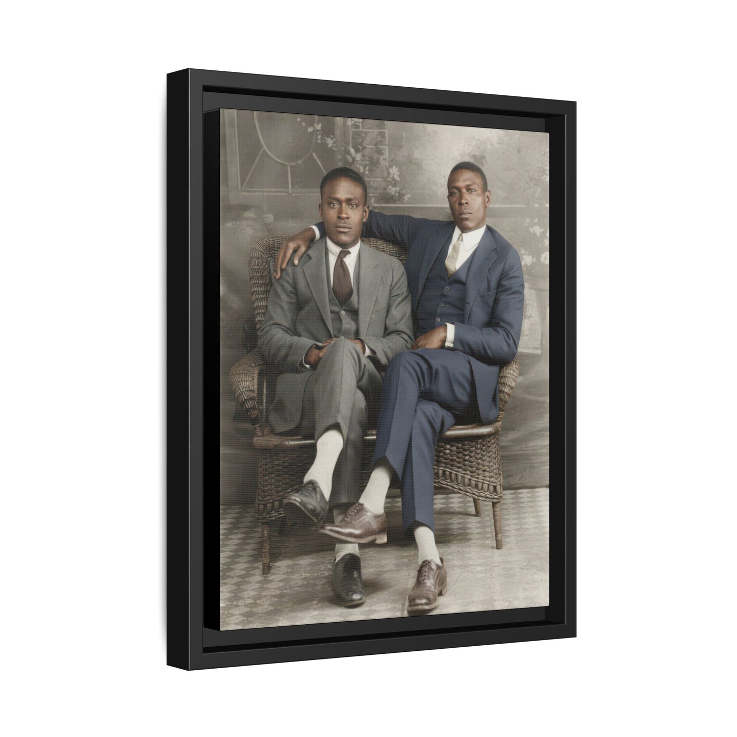 paire 112 | Framed Vintage Photo - Matte Canvas