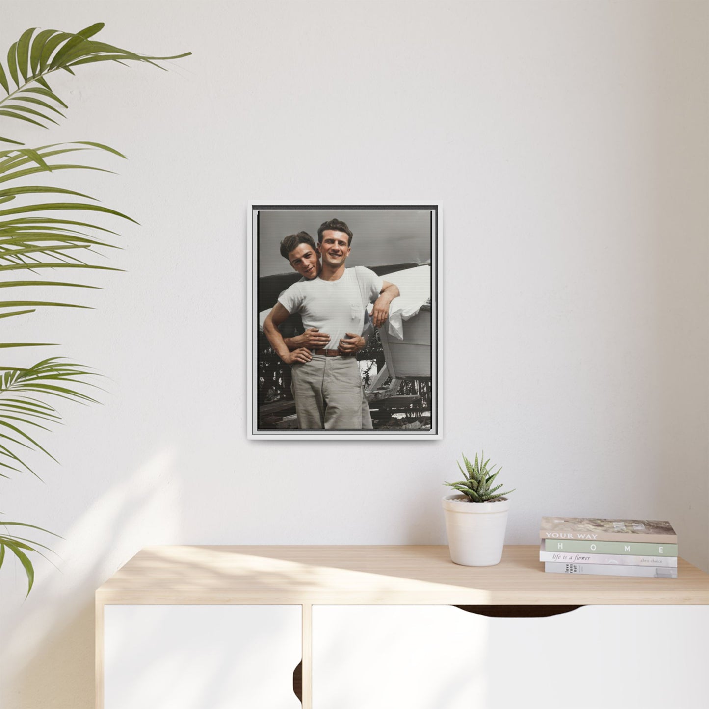 paire 150 | Framed Vintage Photo - Matte Canvas