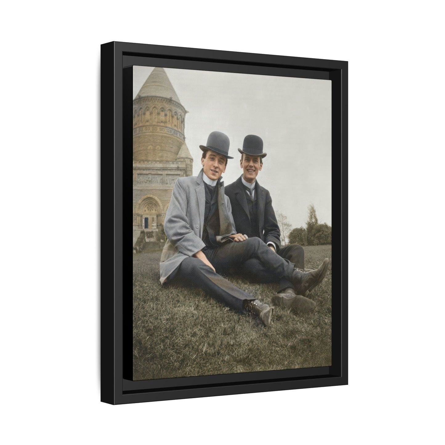 paire 070 | Framed Vintage Photo - Matte Canvas