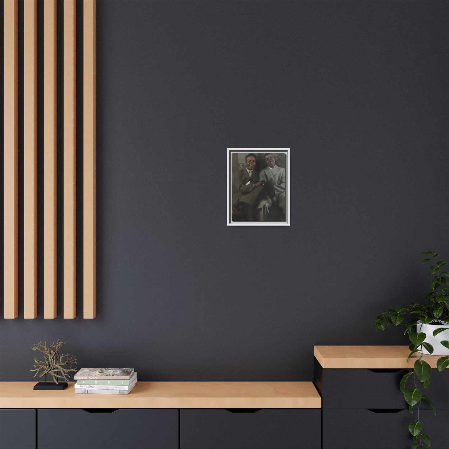 paire 095 | Framed Vintage Photo - Matte Canvas