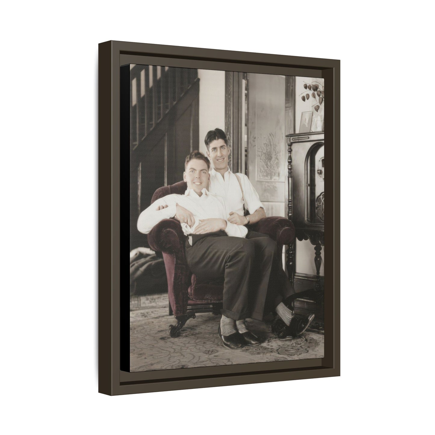 paire 053 | Framed Vintage Photo - Matte Canvas