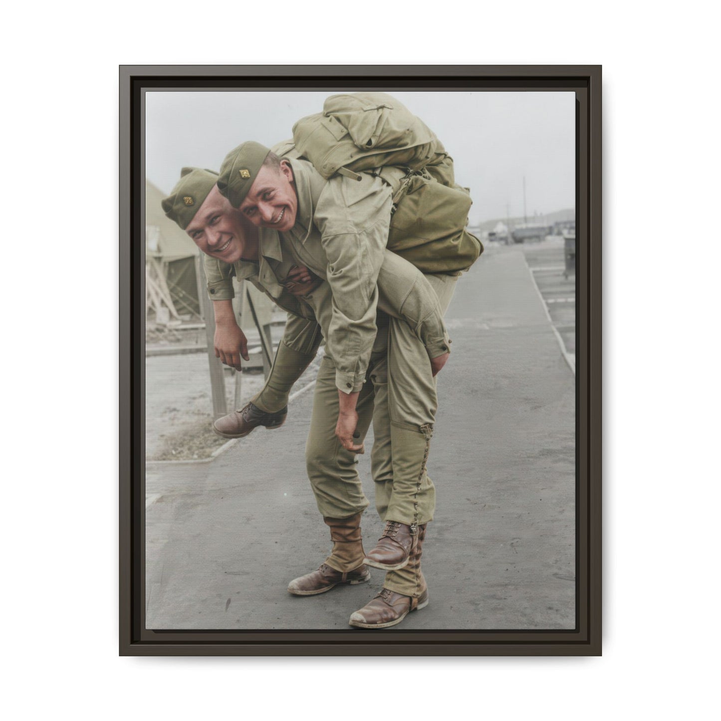 paire 074 | Framed Vintage Photo - Matte Canvas