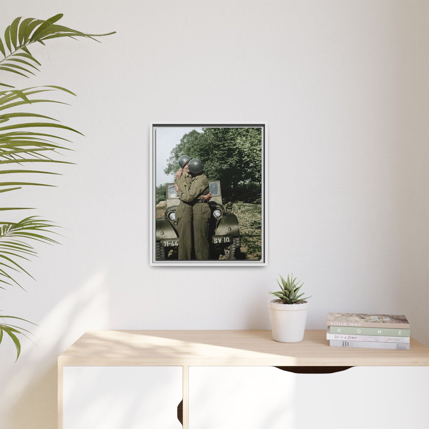 paire 065 | Framed Vintage Photo - Matte Canvas