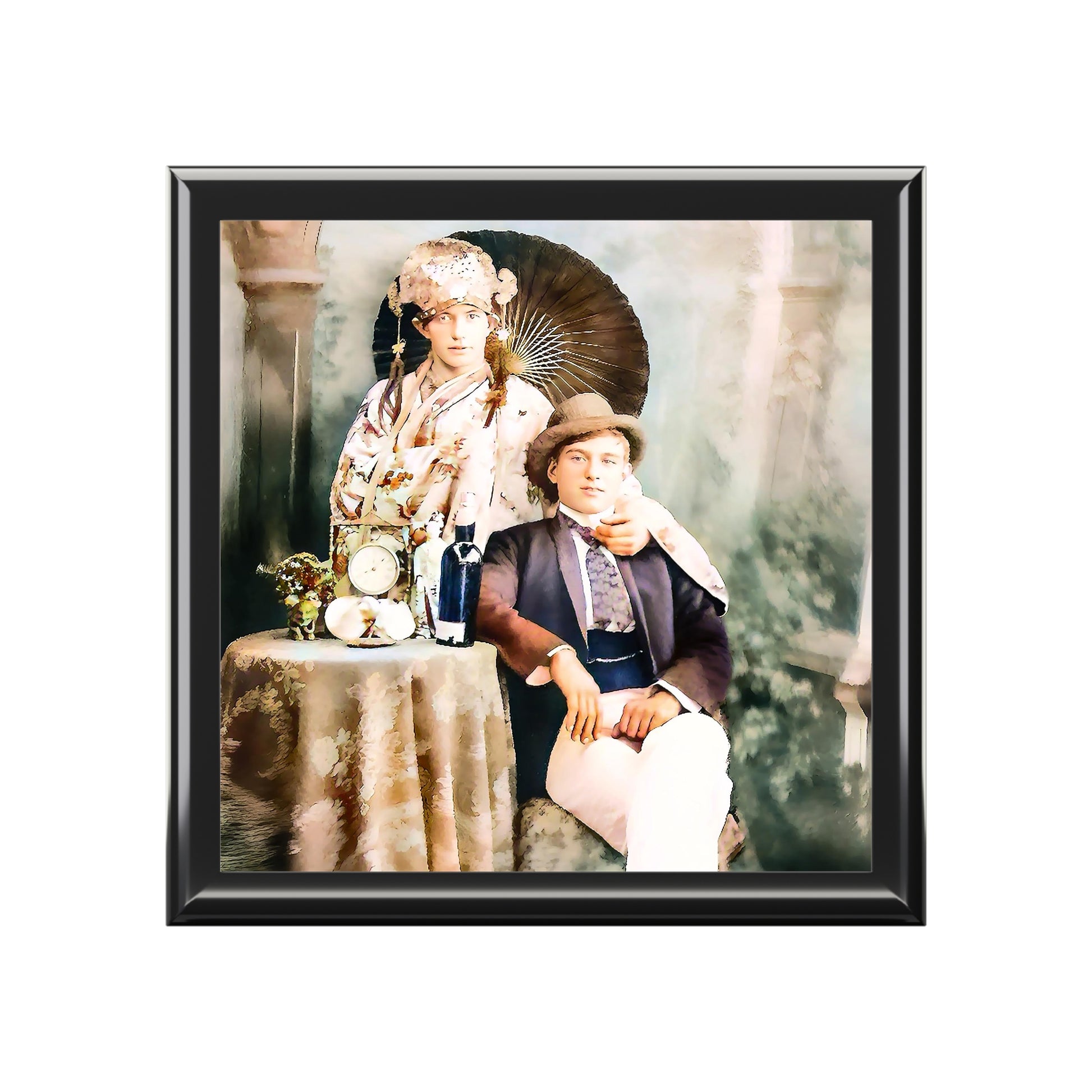 paire 009 | Keepsake Box Gay Vintage Couple Mystic Witch Fortune Teller Circus Costume Seance