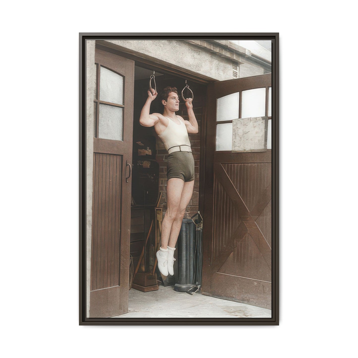 athlétisme 031 | Framed Vintage Photo - Matte Canvas