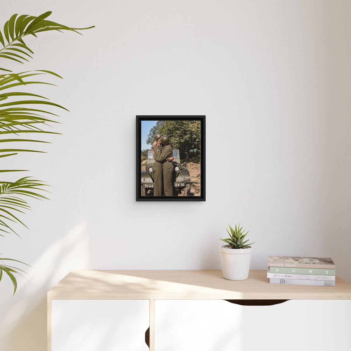 paire 065 | Framed Vintage Photo - Matte Canvas