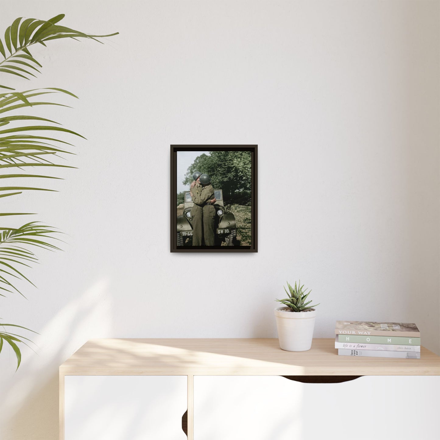 paire 065 | Framed Vintage Photo - Matte Canvas