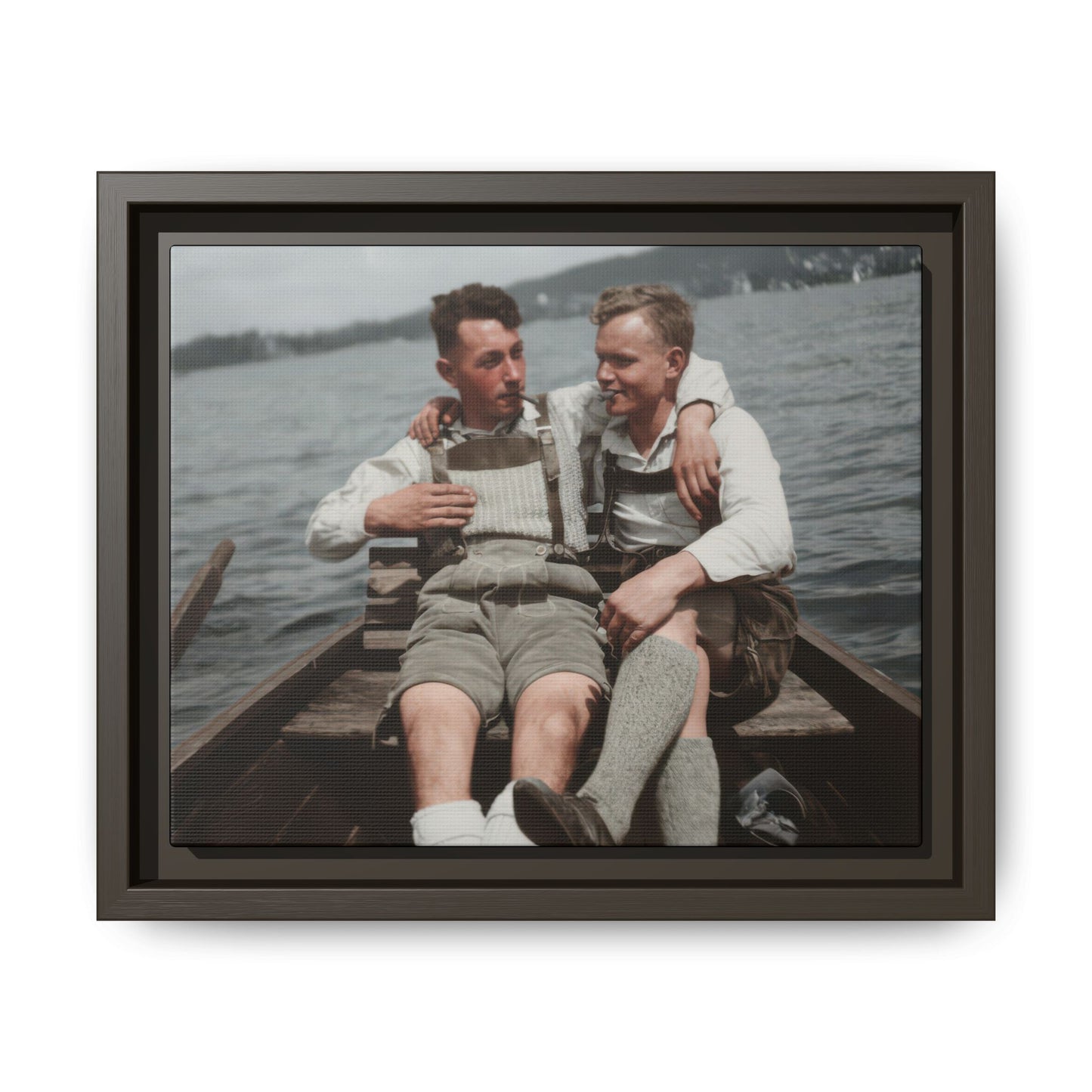 paire 116 | Framed Vintage Photo - Matte Canvas