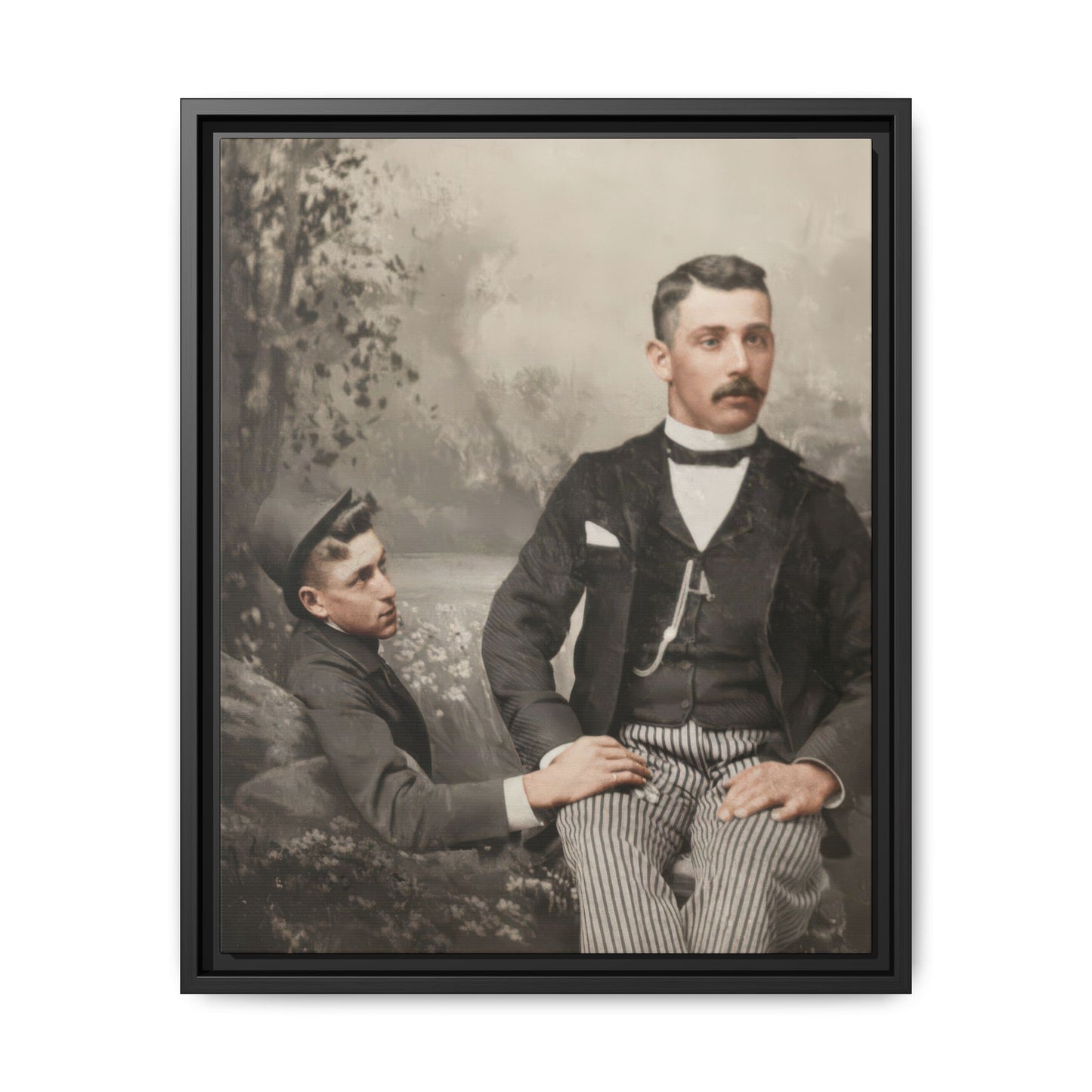 paire 100 | Framed Vintage Photo - Matte Canvas