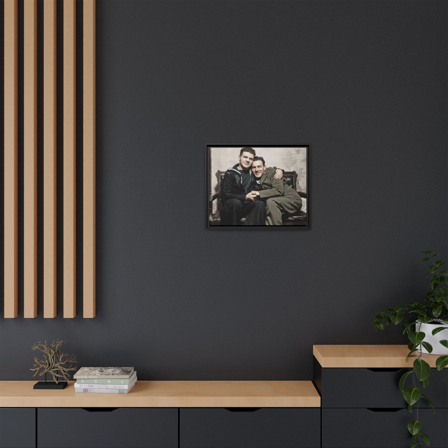 paire 087 | Framed Vintage Photo - Matte Canvas