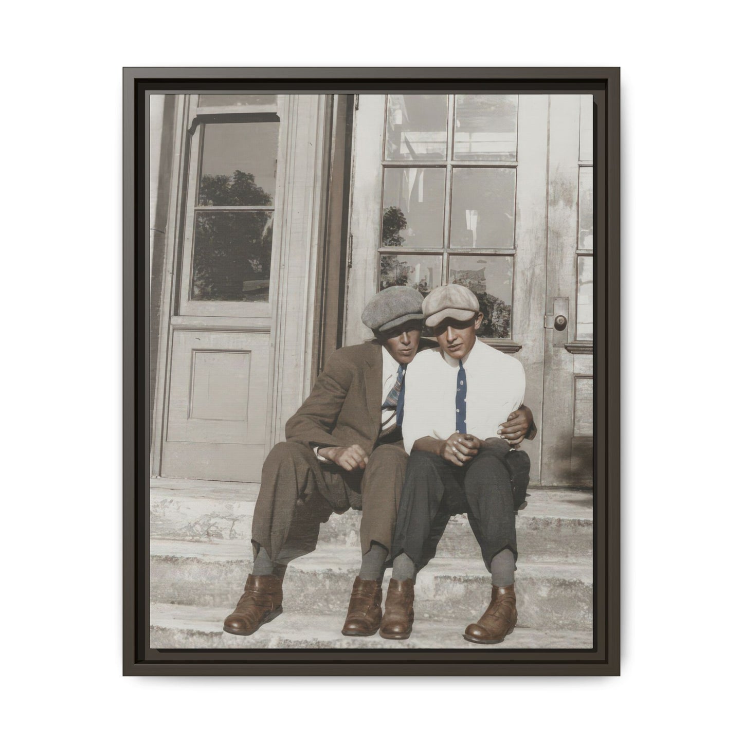 paire 057 | Framed Vintage Photo - Matte Canvas