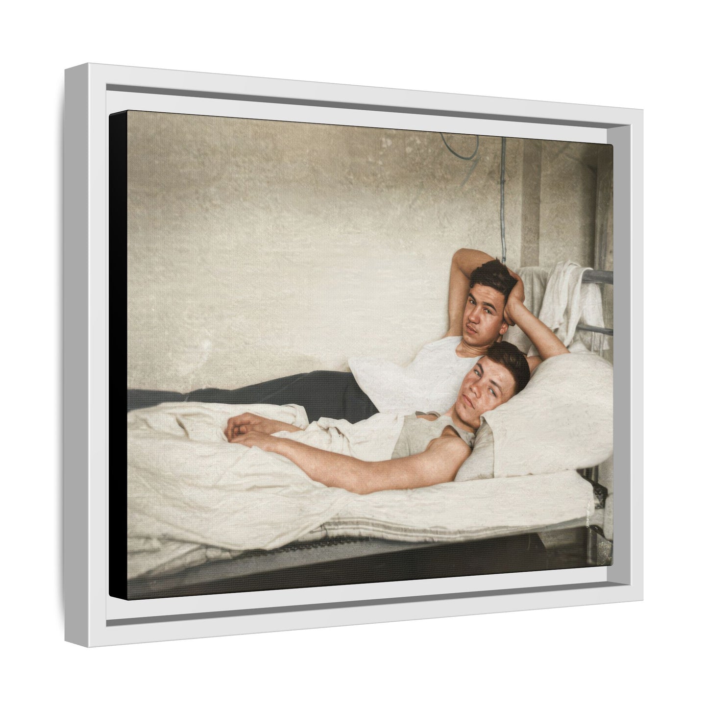 paire 146 | Framed Vintage Photo - Matte Canvas